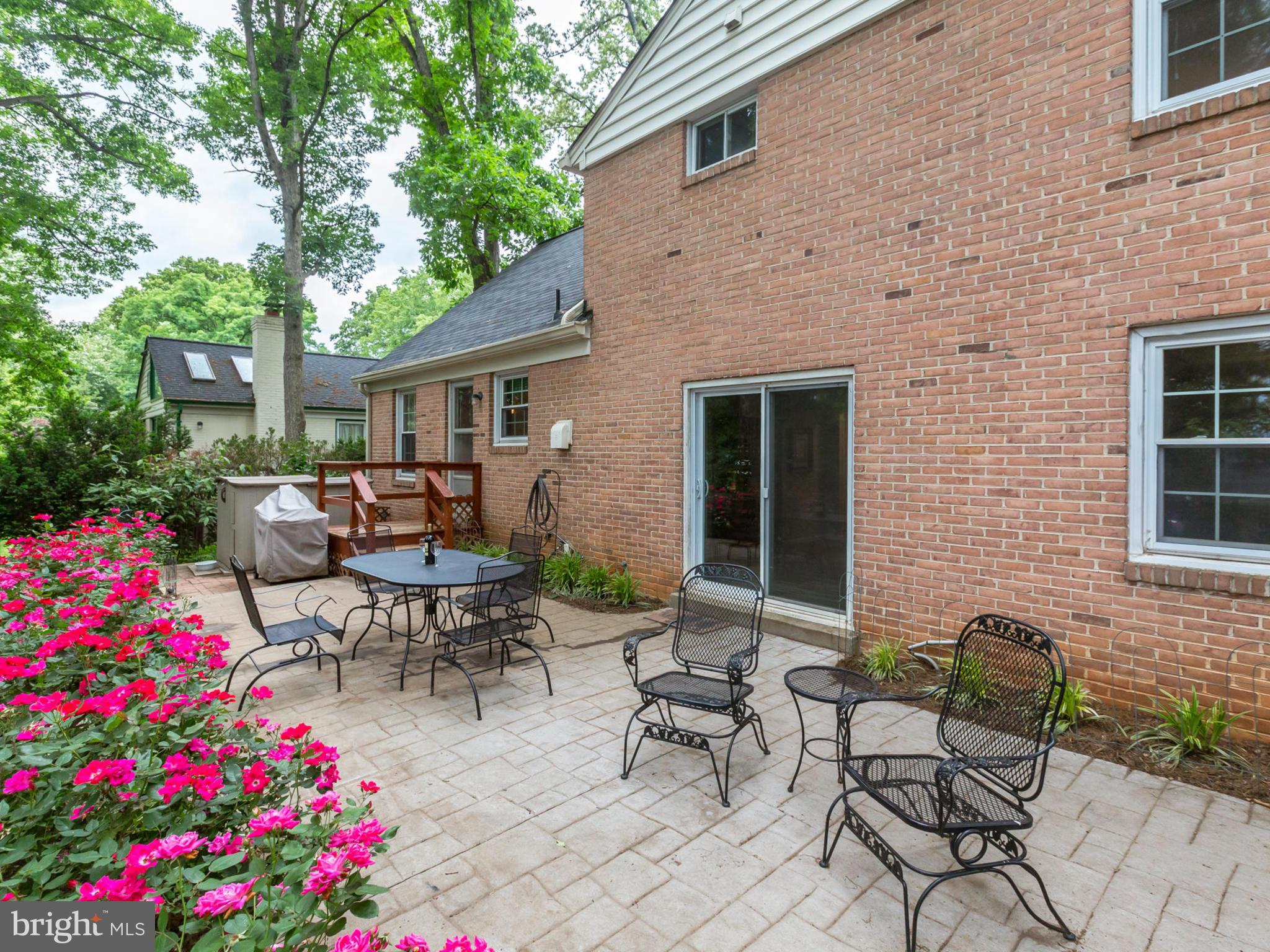 REGENT PARK - Residential