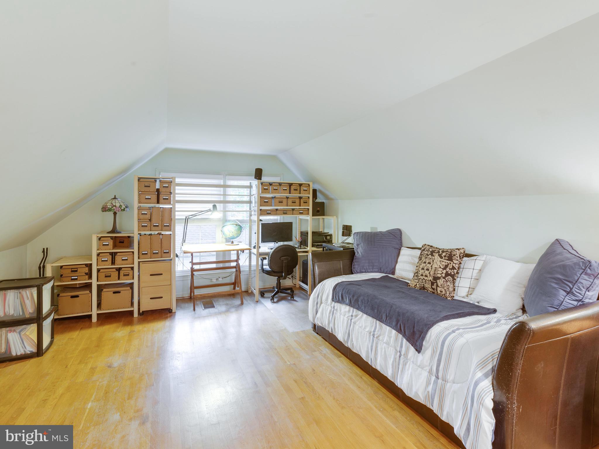 REGENT PARK - Residential