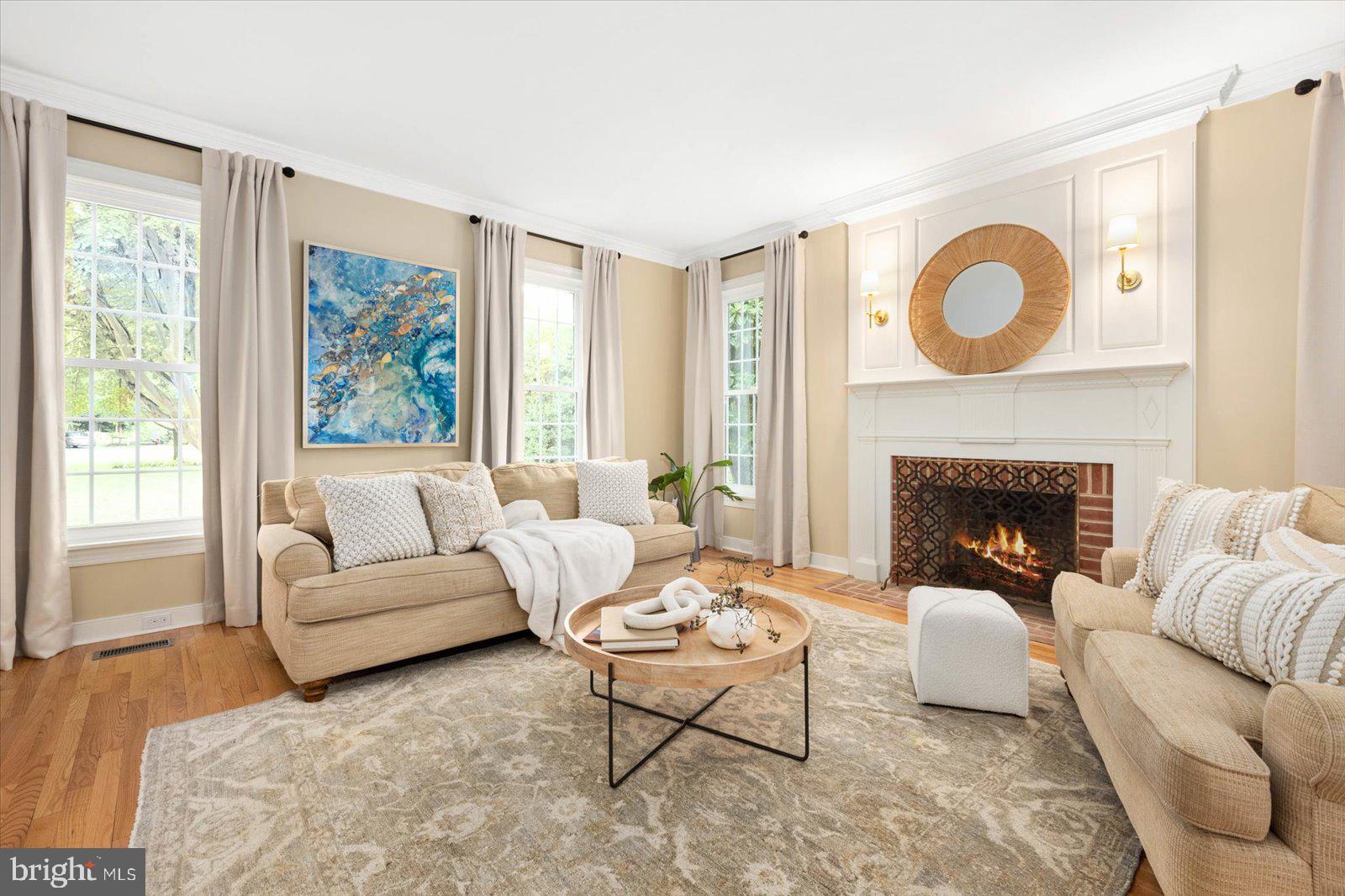 TONY TANK - Residential