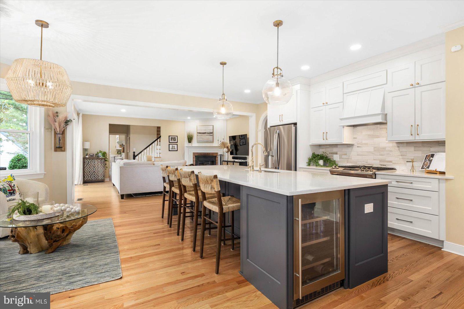 TONY TANK - Residential