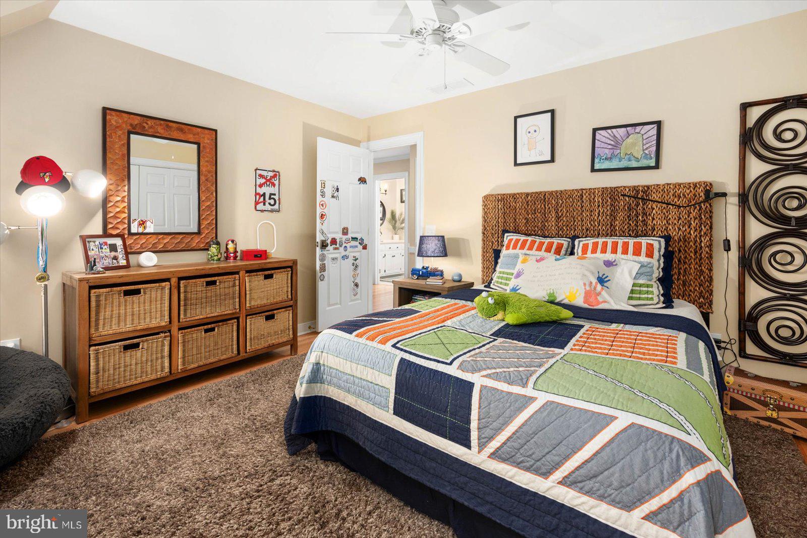 TONY TANK - Residential