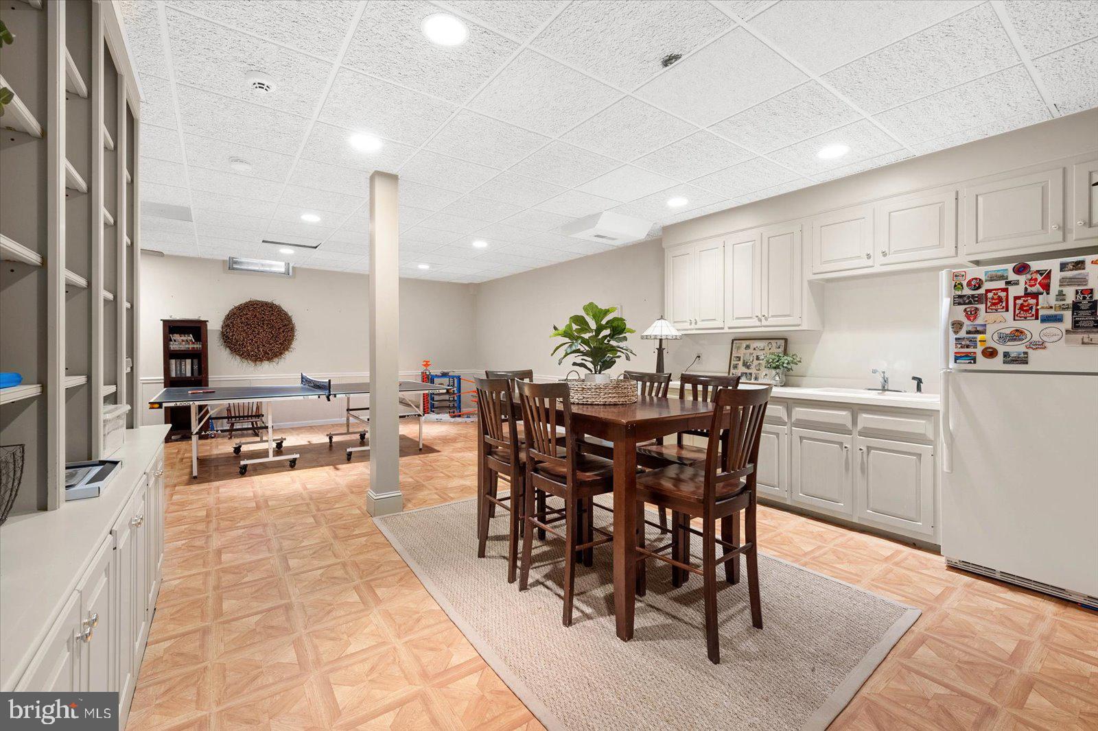 TONY TANK - Residential