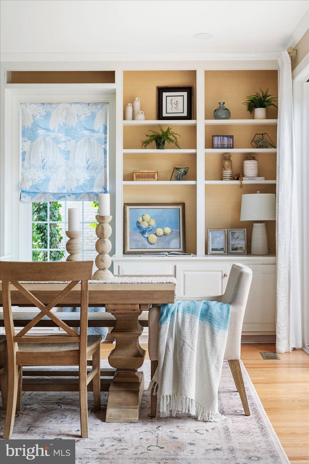 TONY TANK - Residential