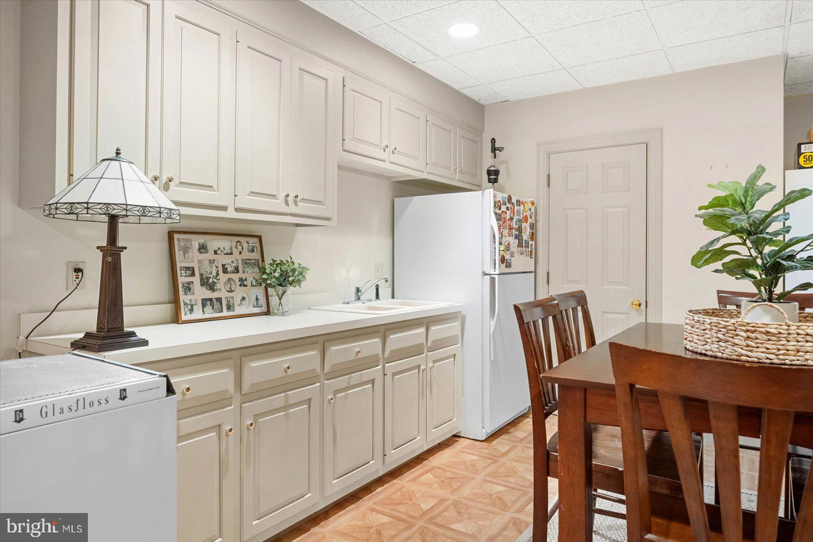 TONY TANK - Residential