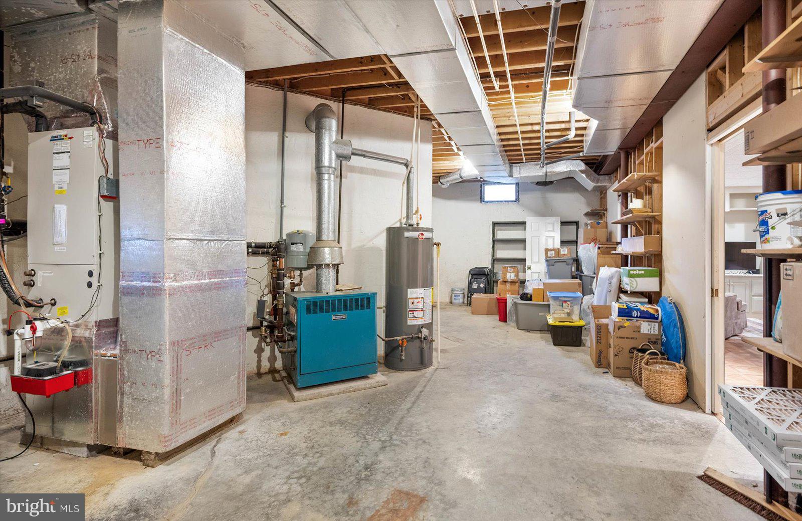 TONY TANK - Residential