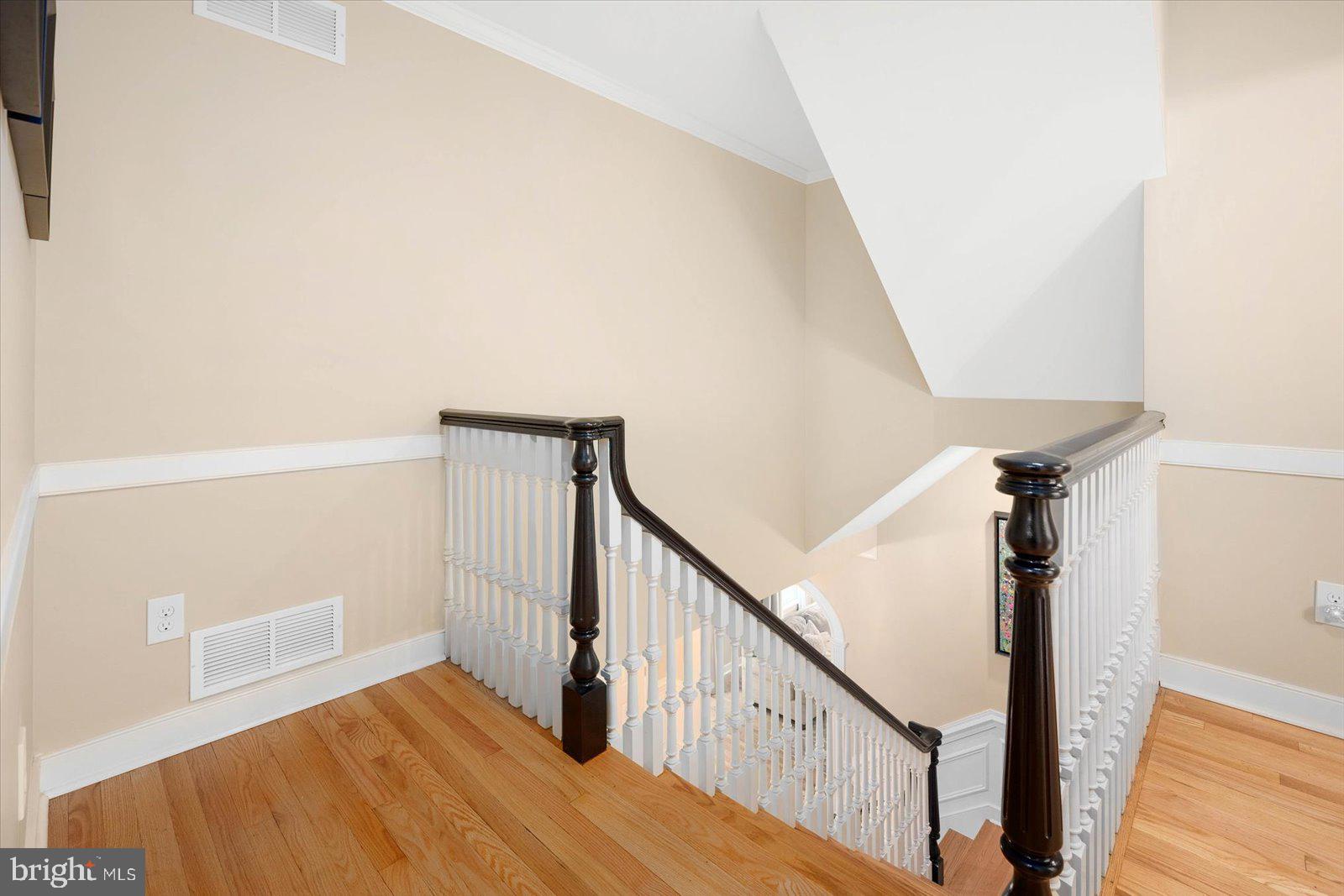 TONY TANK - Residential