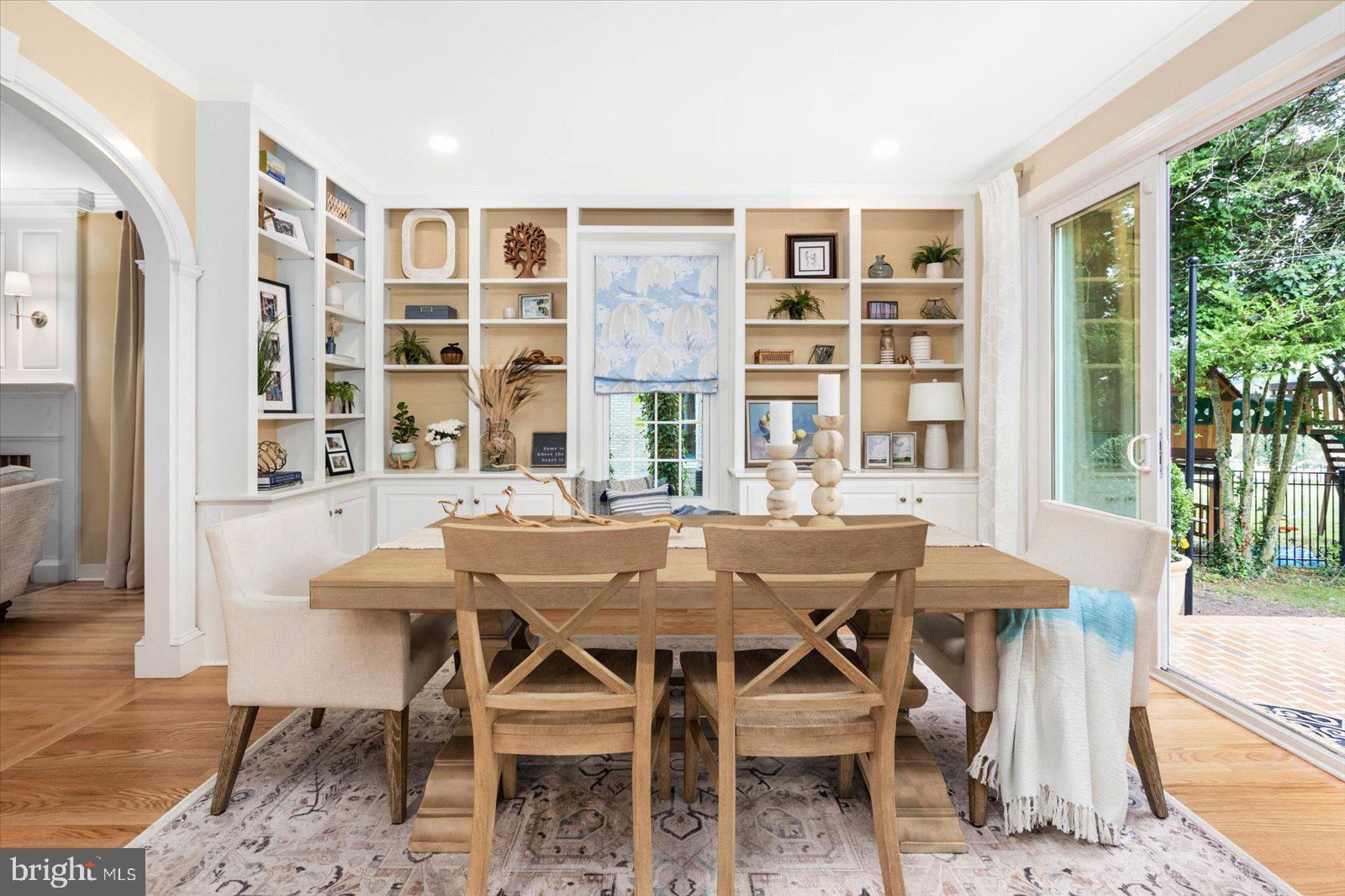 TONY TANK - Residential