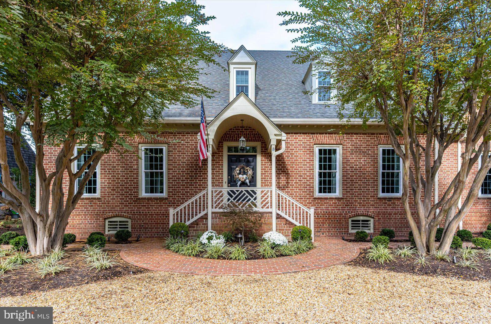 TONY TANK - Residential