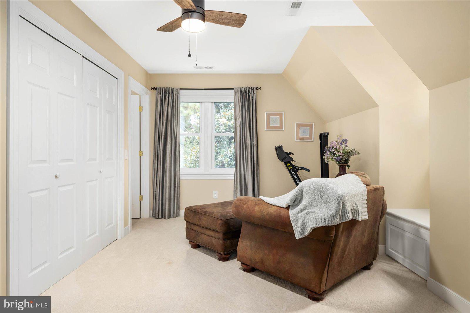 TONY TANK - Residential