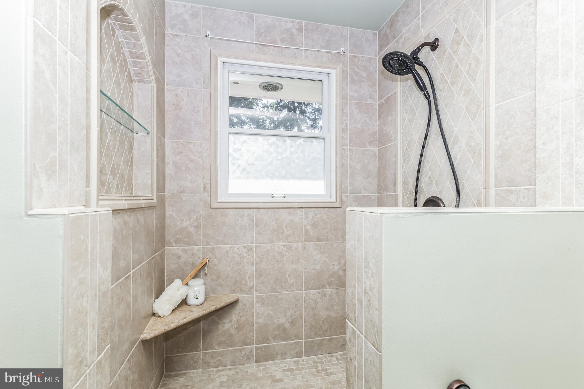 DAMASCUS OUTSIDE - Residential