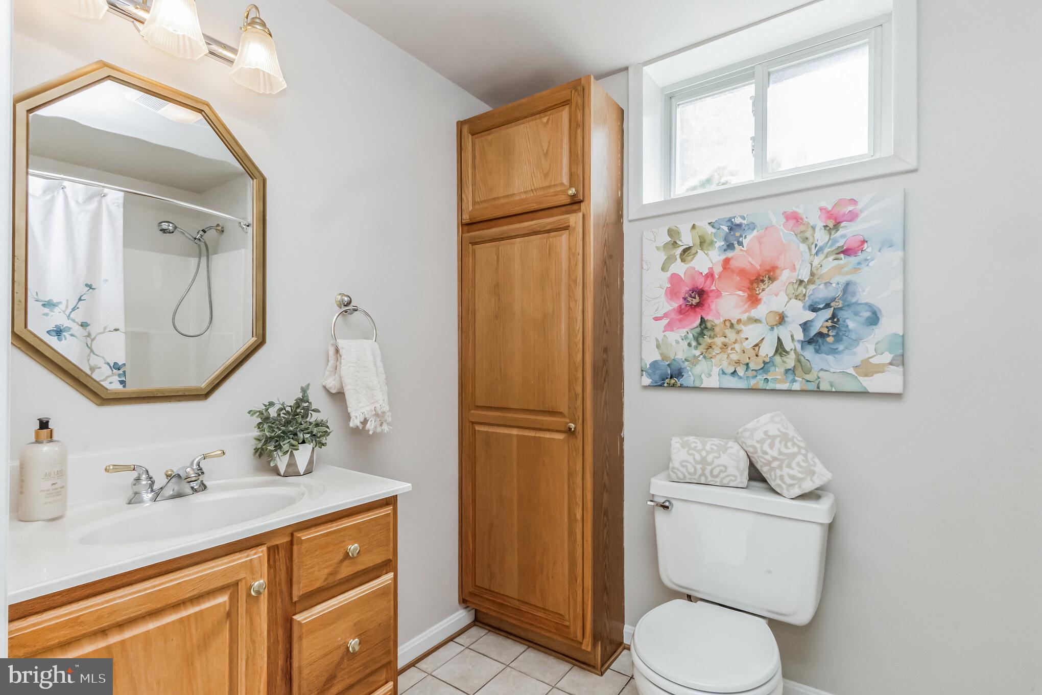 DAMASCUS OUTSIDE - Residential