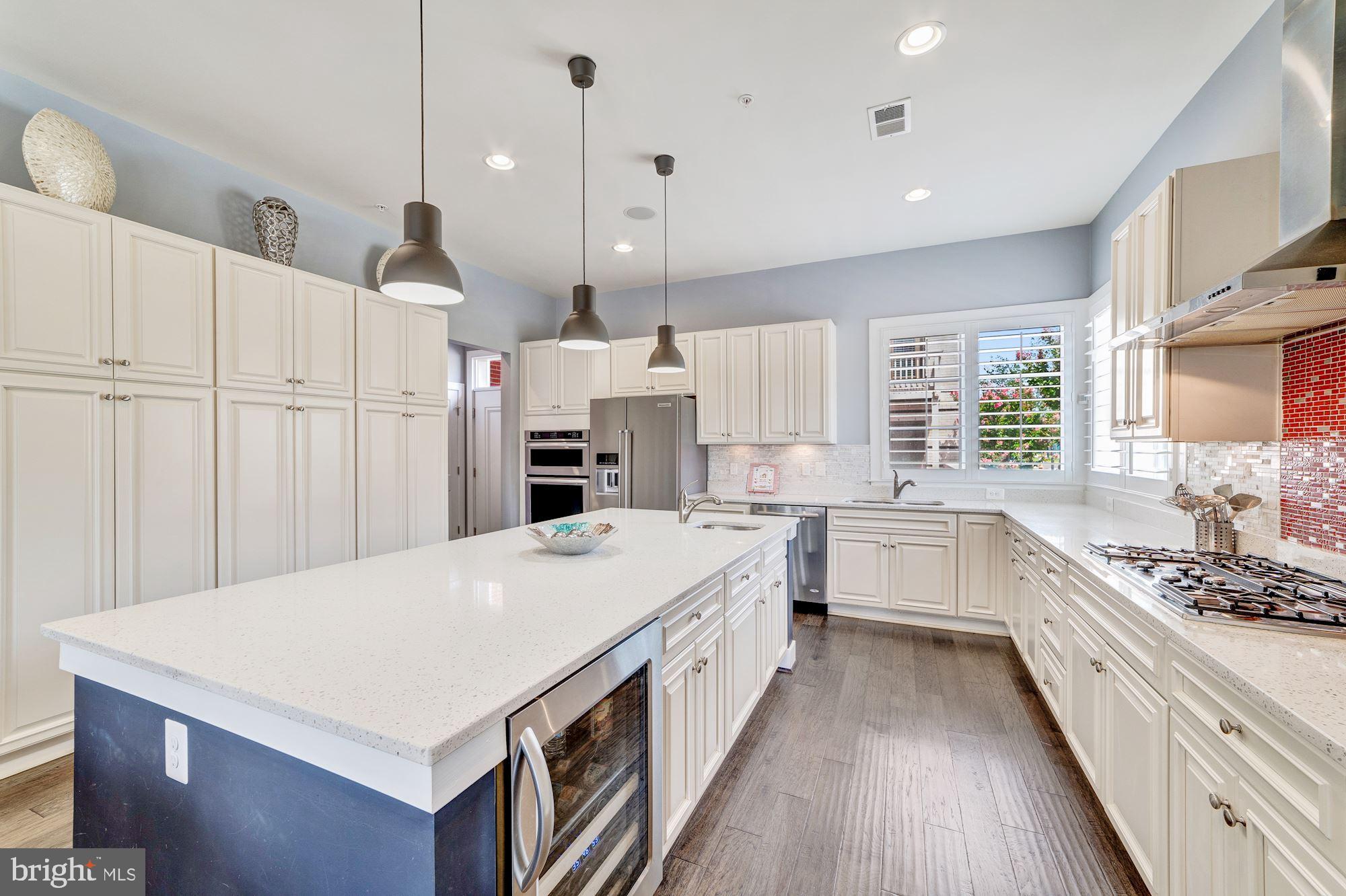 POTOMAC YARD - Residential