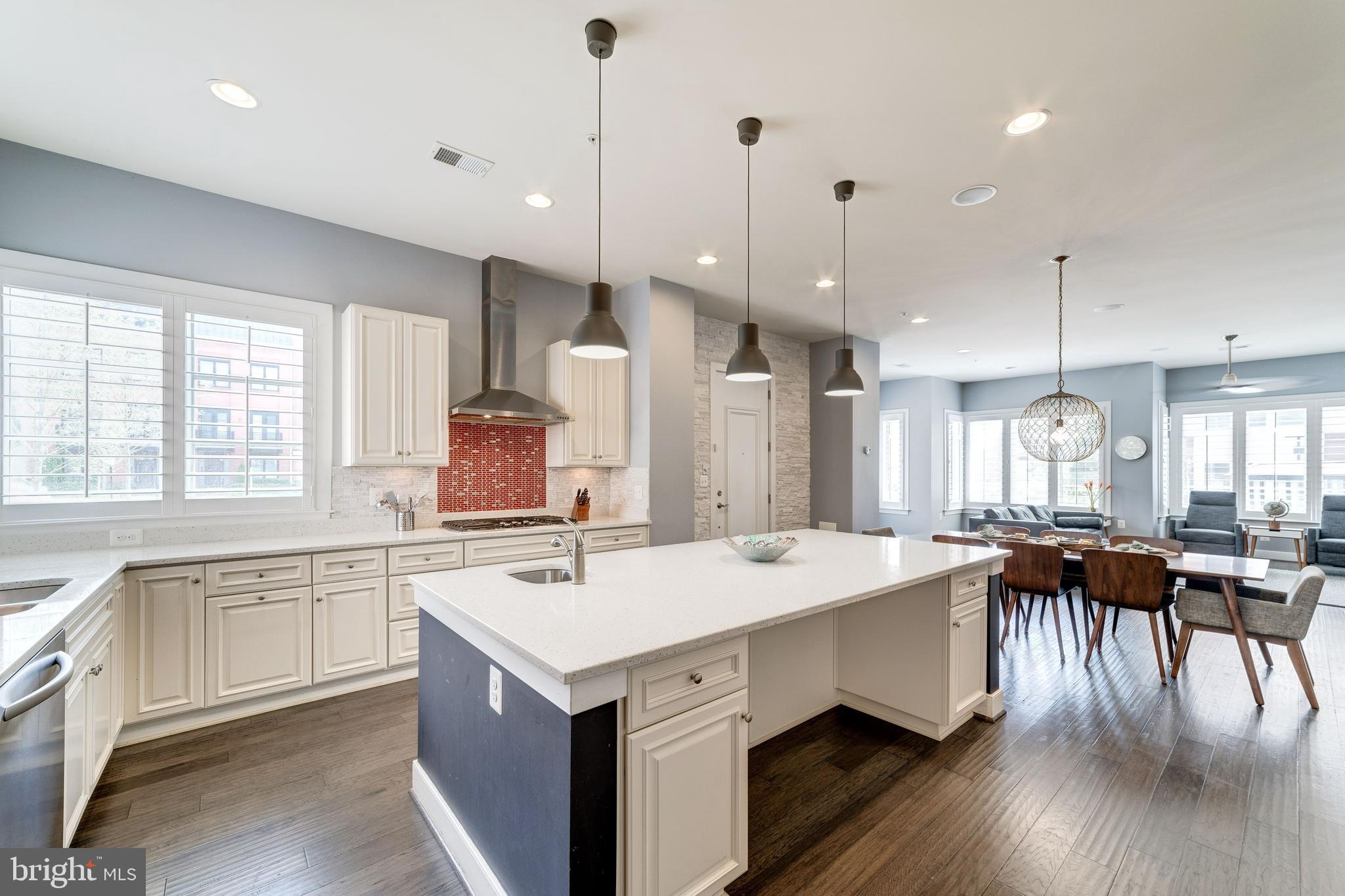 POTOMAC YARD - Residential