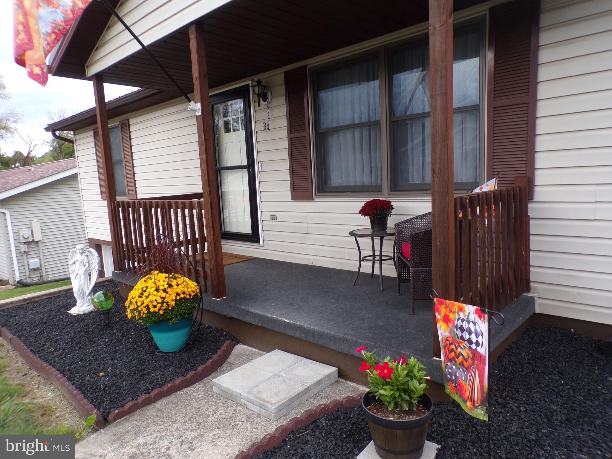 F PARIS SMITH - Residential