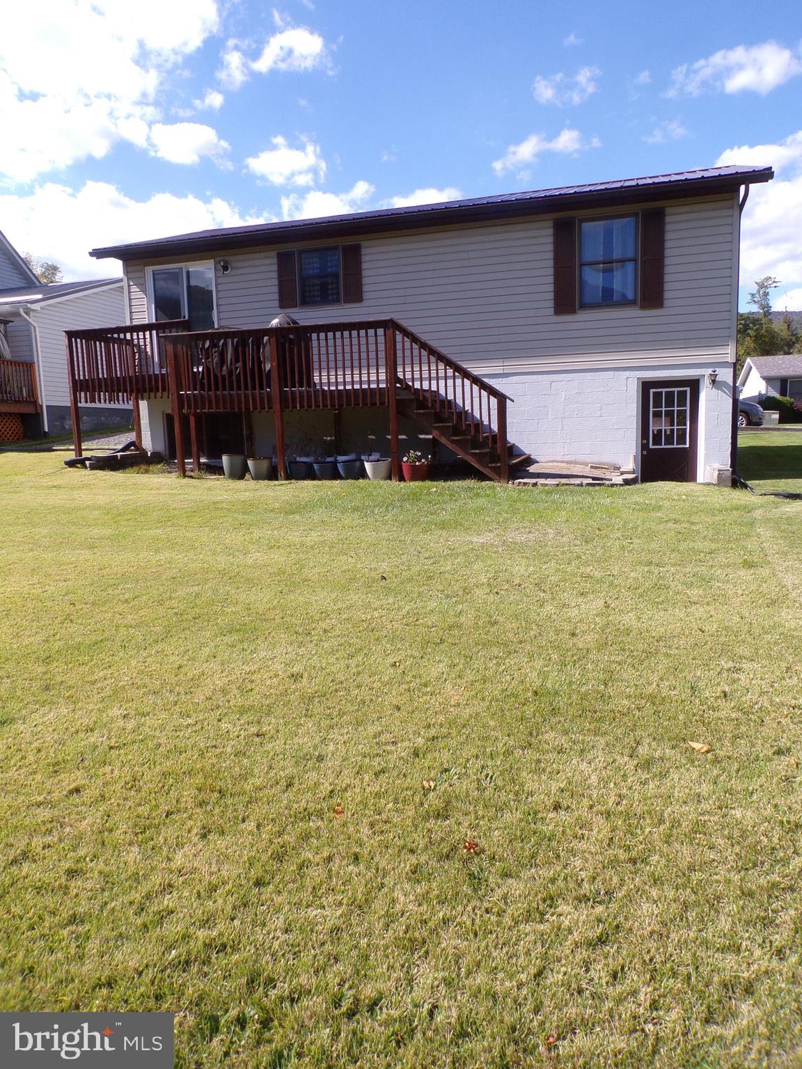 F PARIS SMITH - Residential