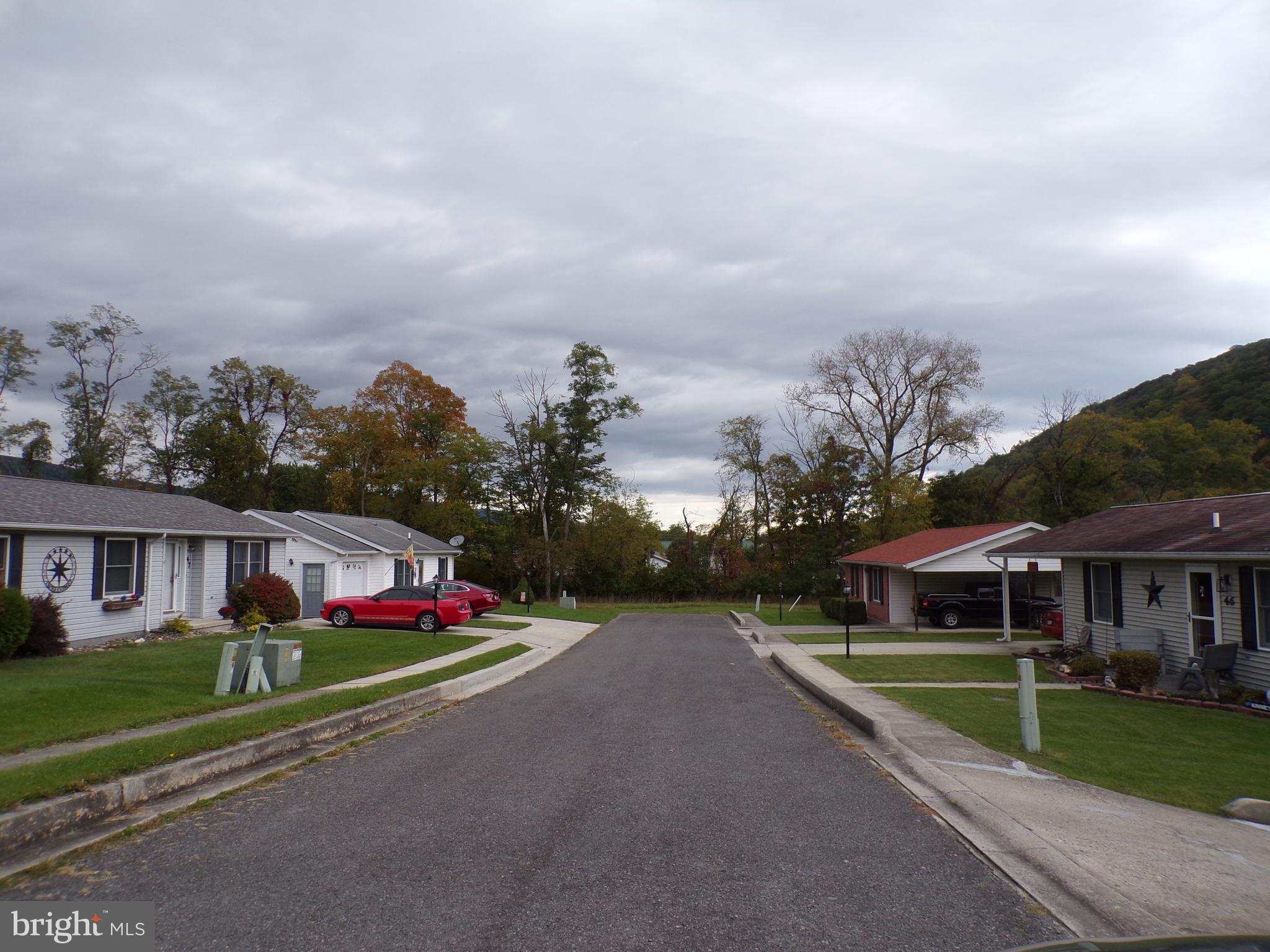 F PARIS SMITH - Residential