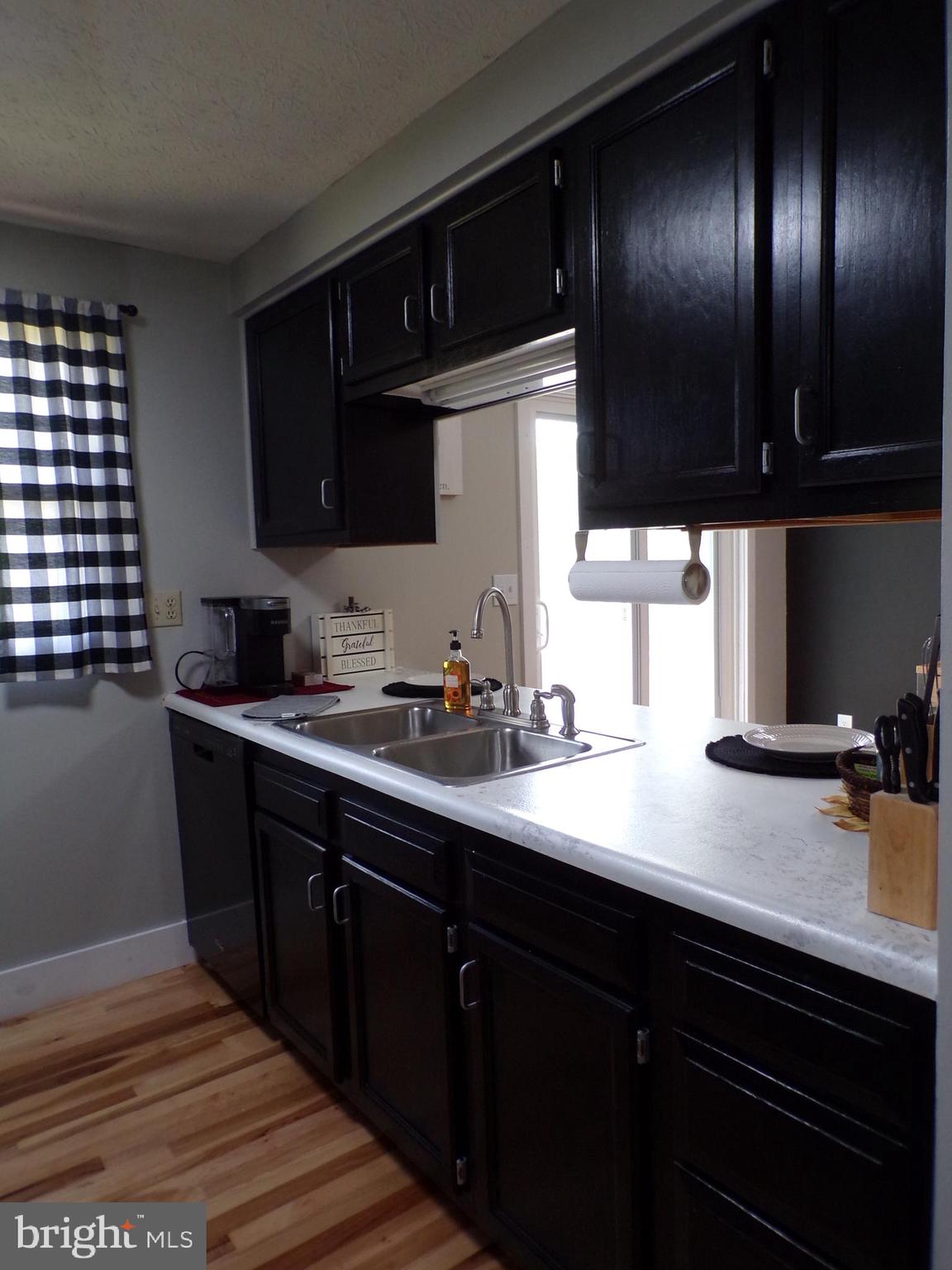 F PARIS SMITH - Residential