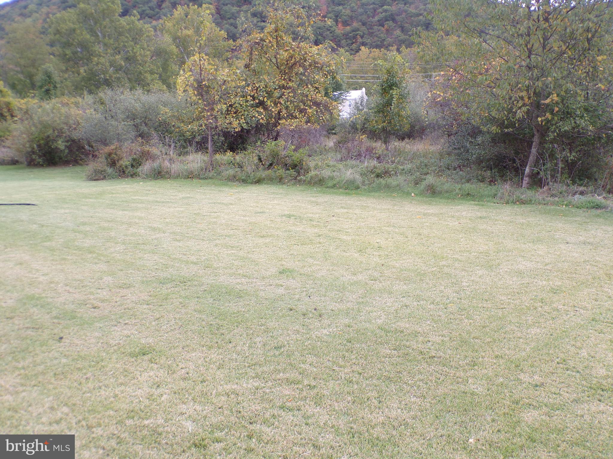 F PARIS SMITH - Residential