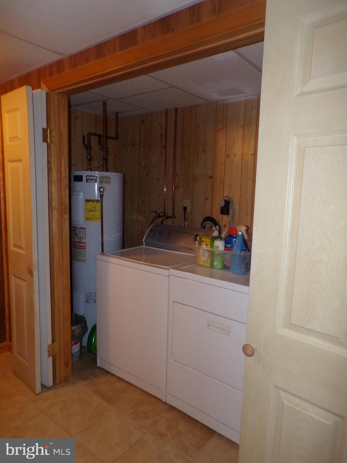 F PARIS SMITH - Residential