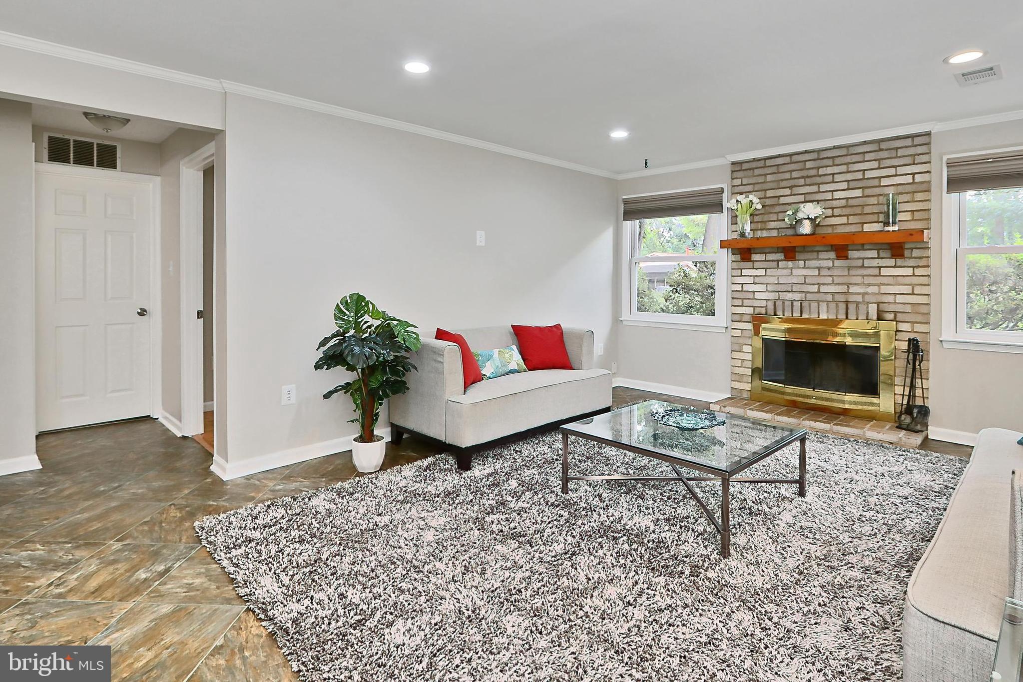 KEENE MILL MANOR - Residential