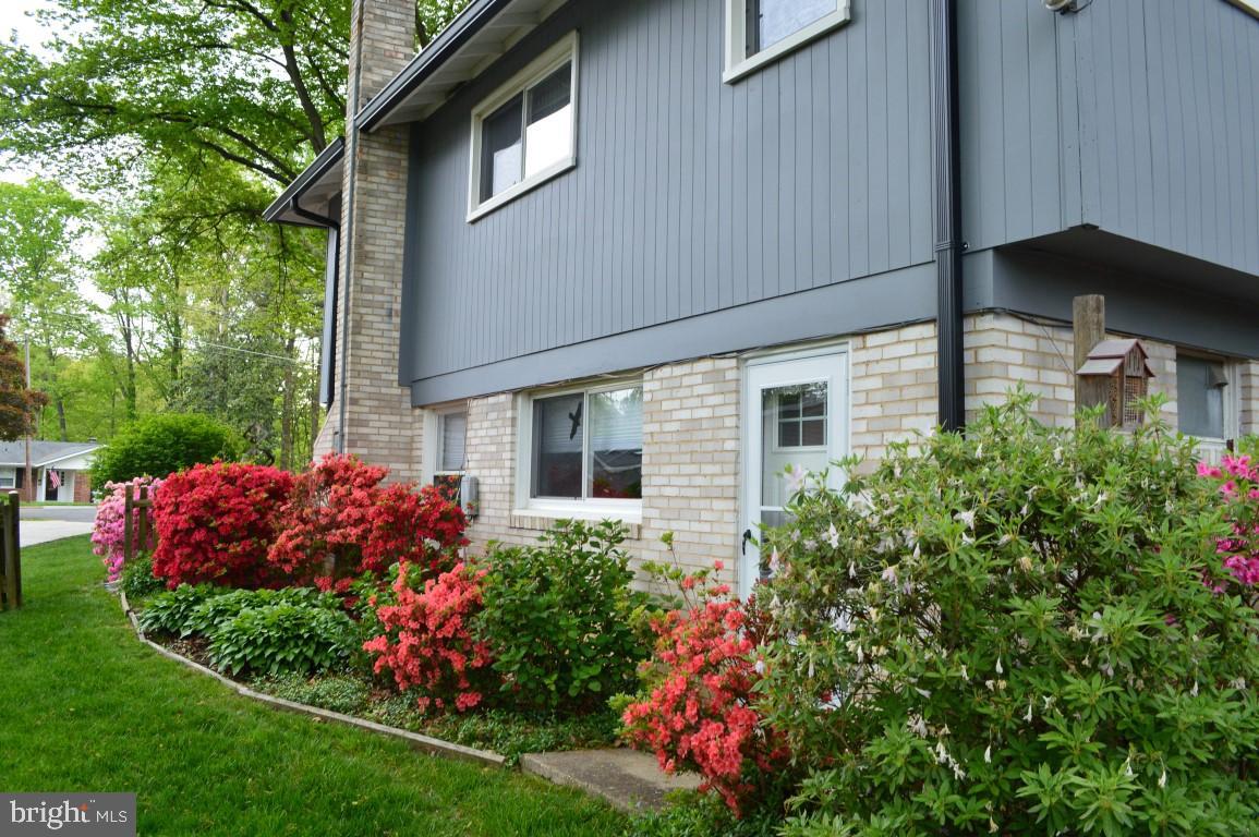 KEENE MILL MANOR - Residential