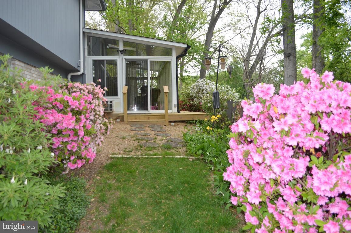 KEENE MILL MANOR - Residential