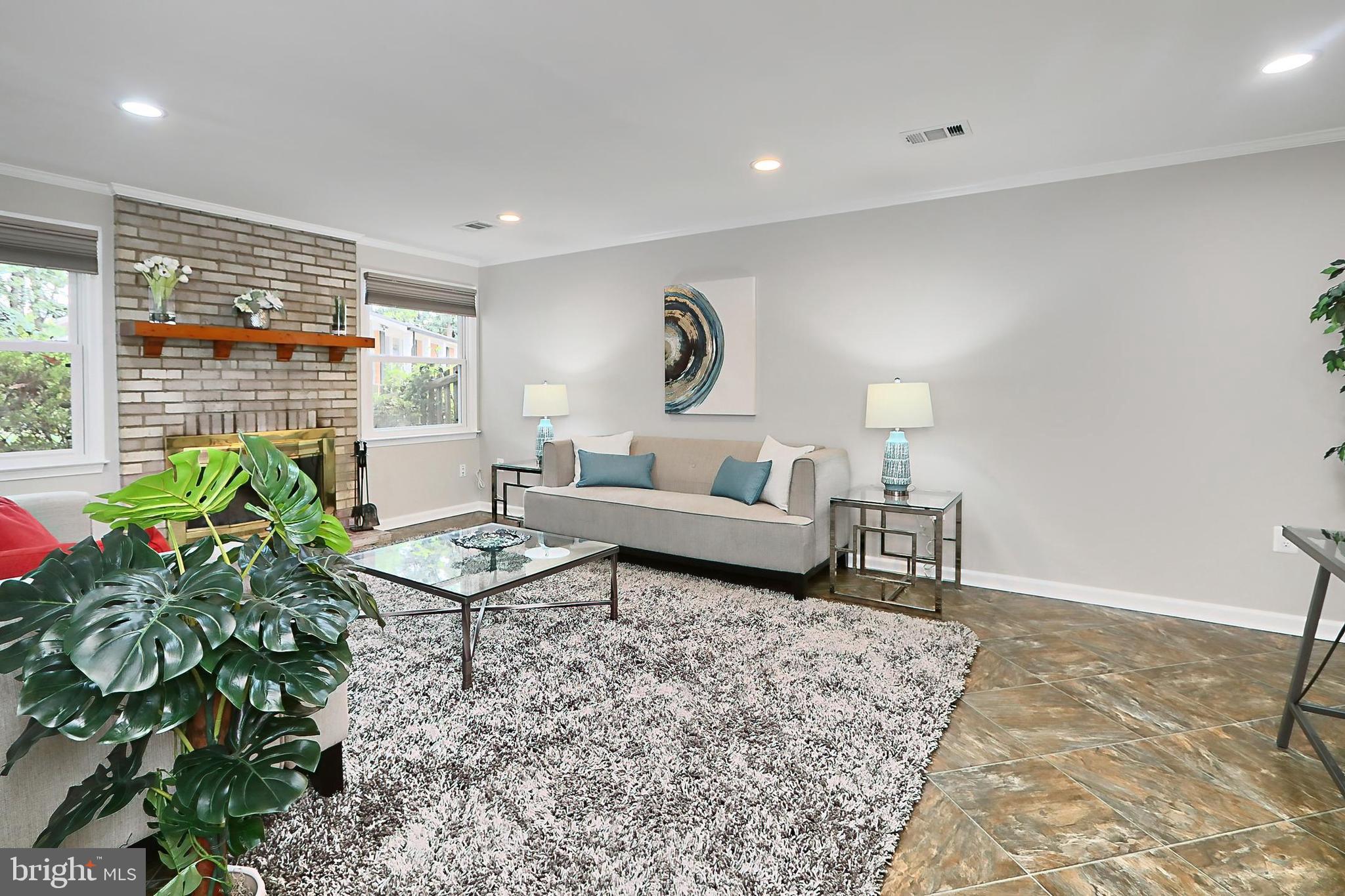 KEENE MILL MANOR - Residential