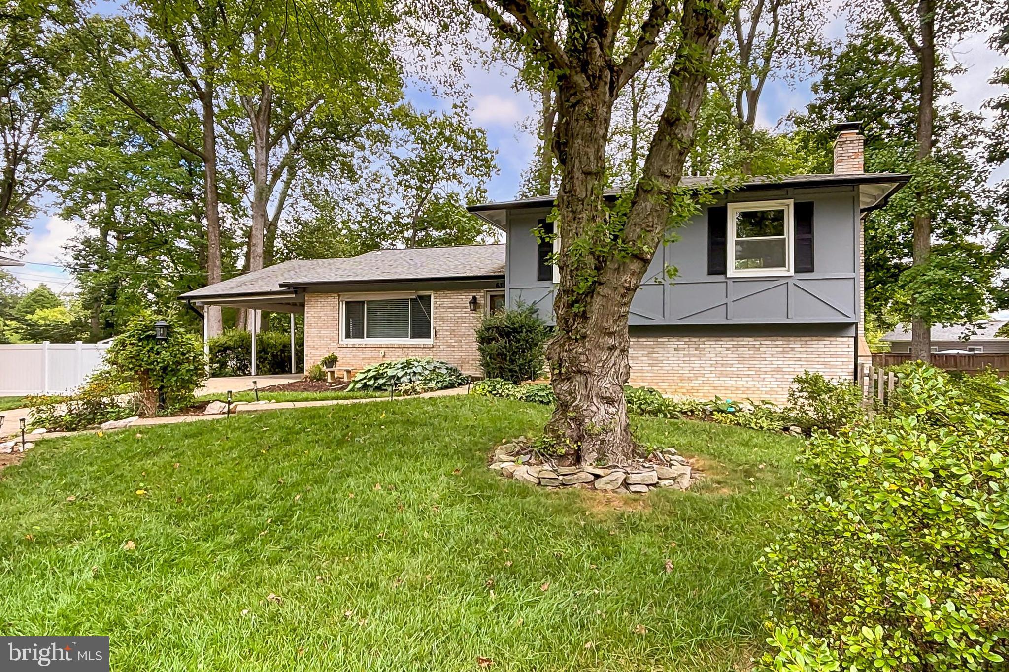 KEENE MILL MANOR - Residential