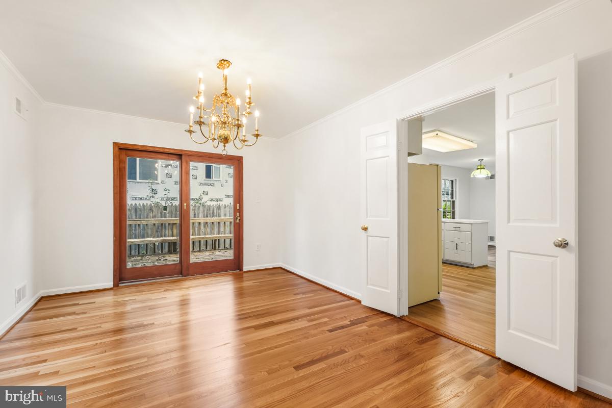 GREEN TREE MANOR - Residential