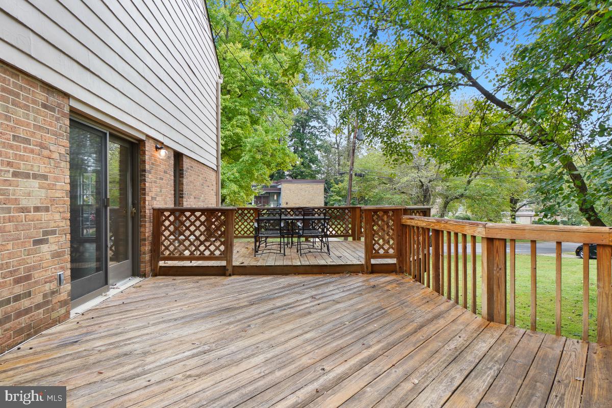 GREEN TREE MANOR - Residential