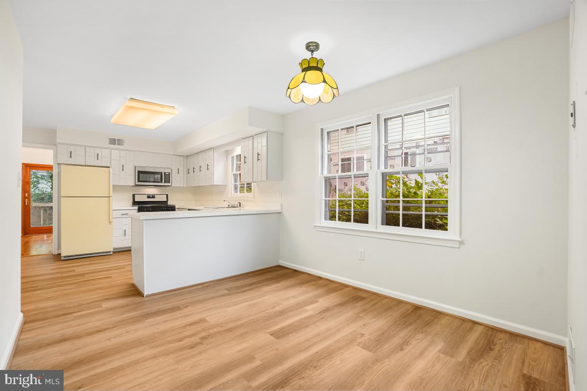 GREEN TREE MANOR - Residential