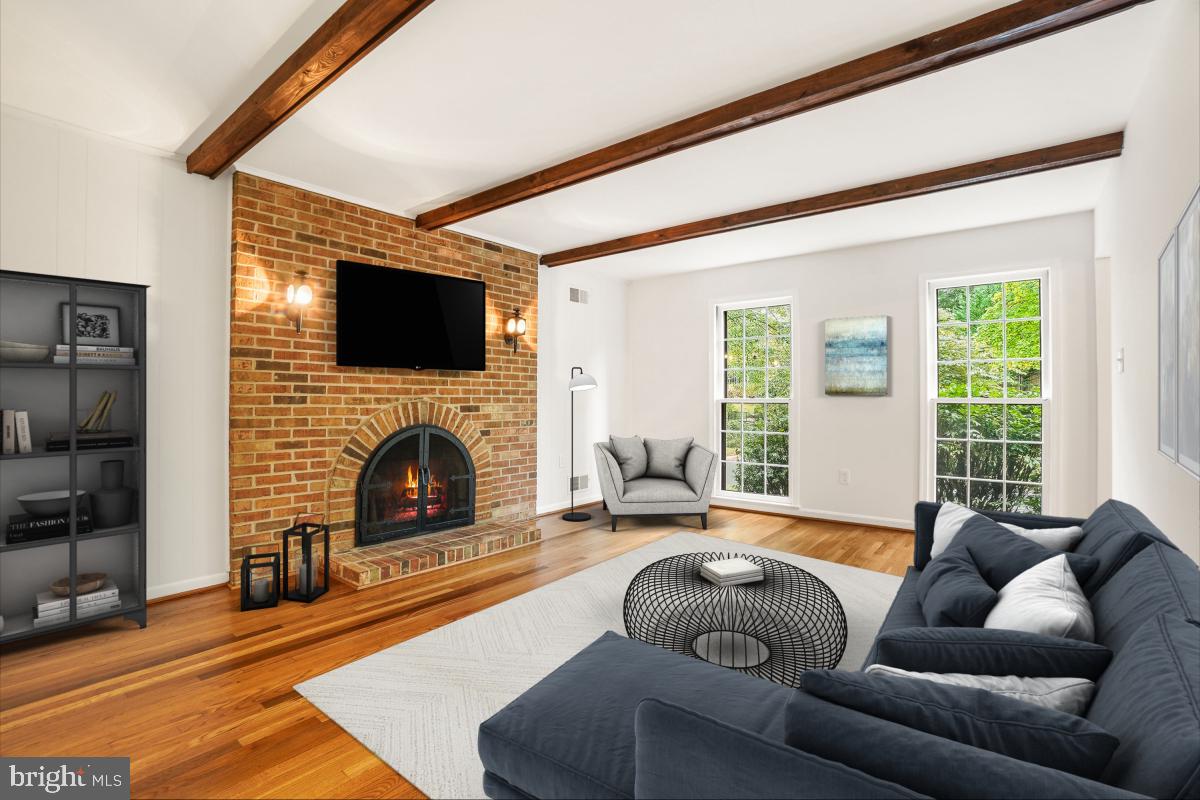 GREEN TREE MANOR - Residential