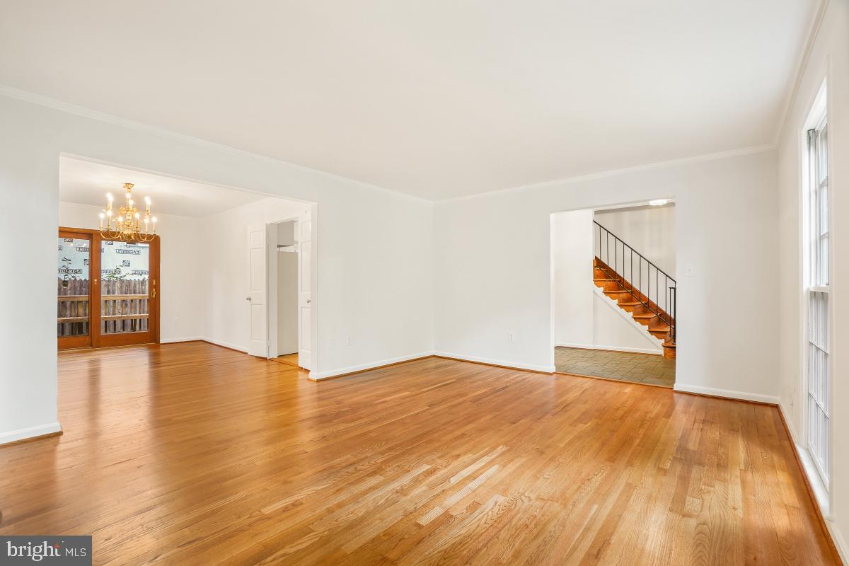 GREEN TREE MANOR - Residential