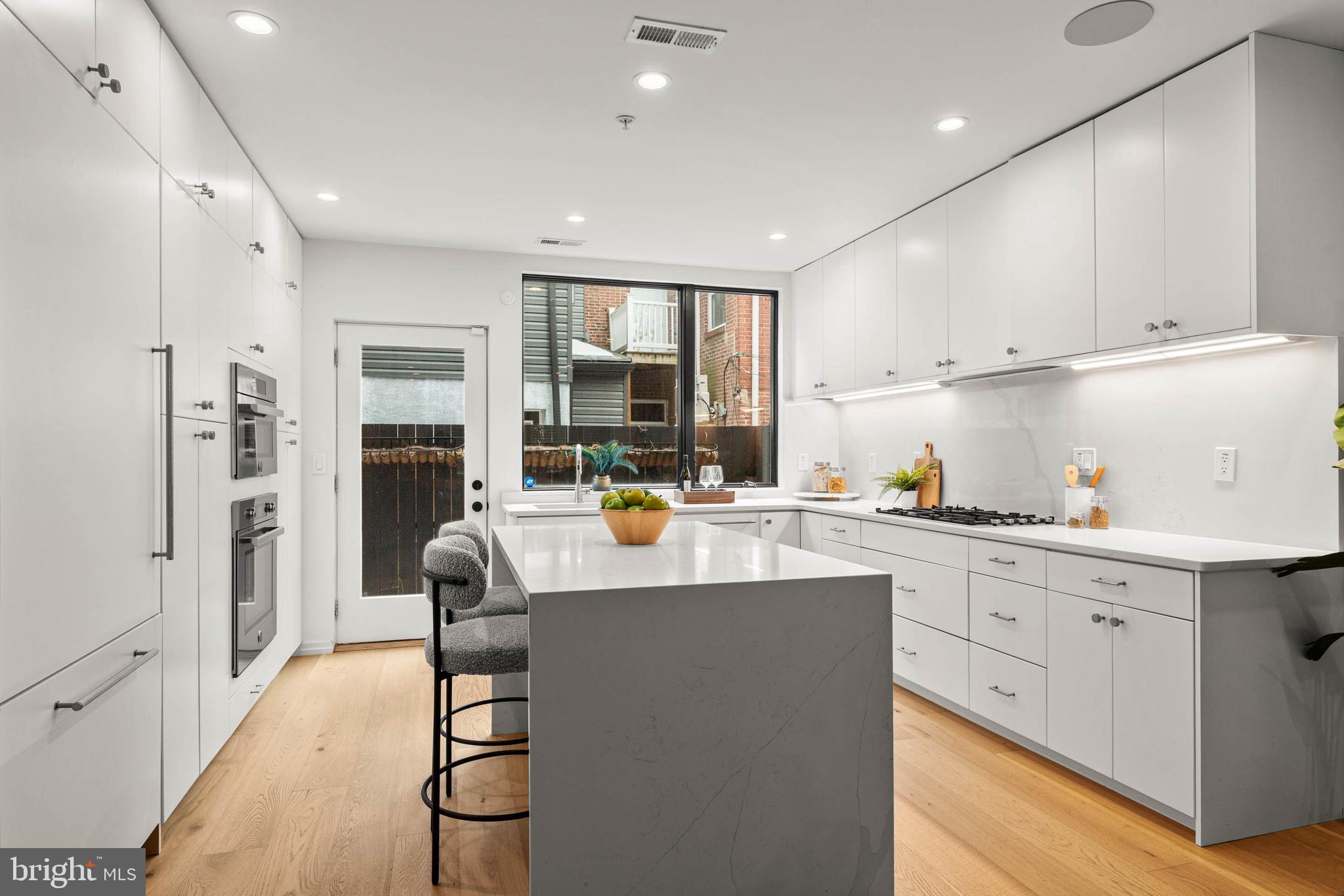 GRADUATE HOSPITAL - Residential