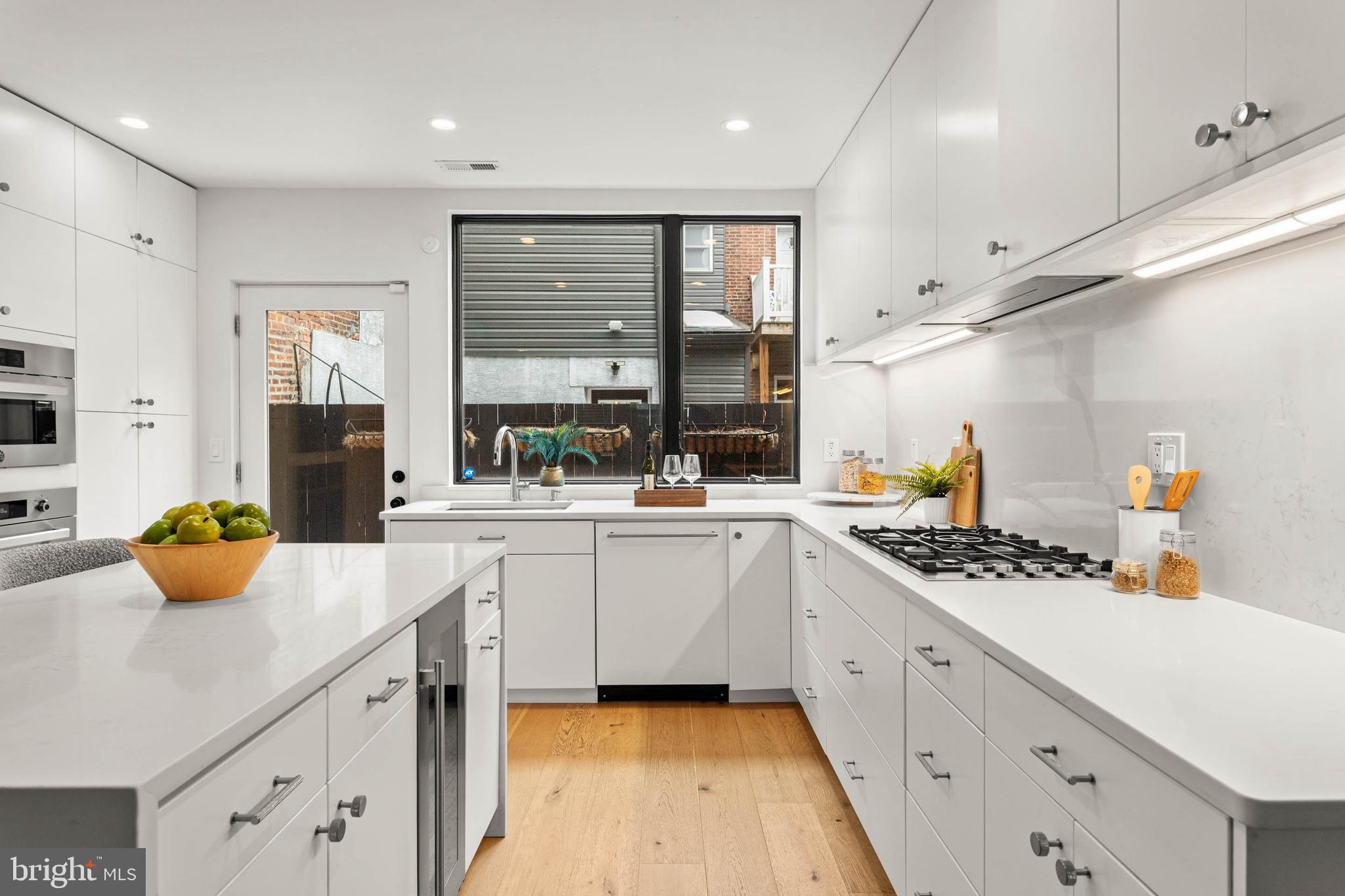 GRADUATE HOSPITAL - Residential