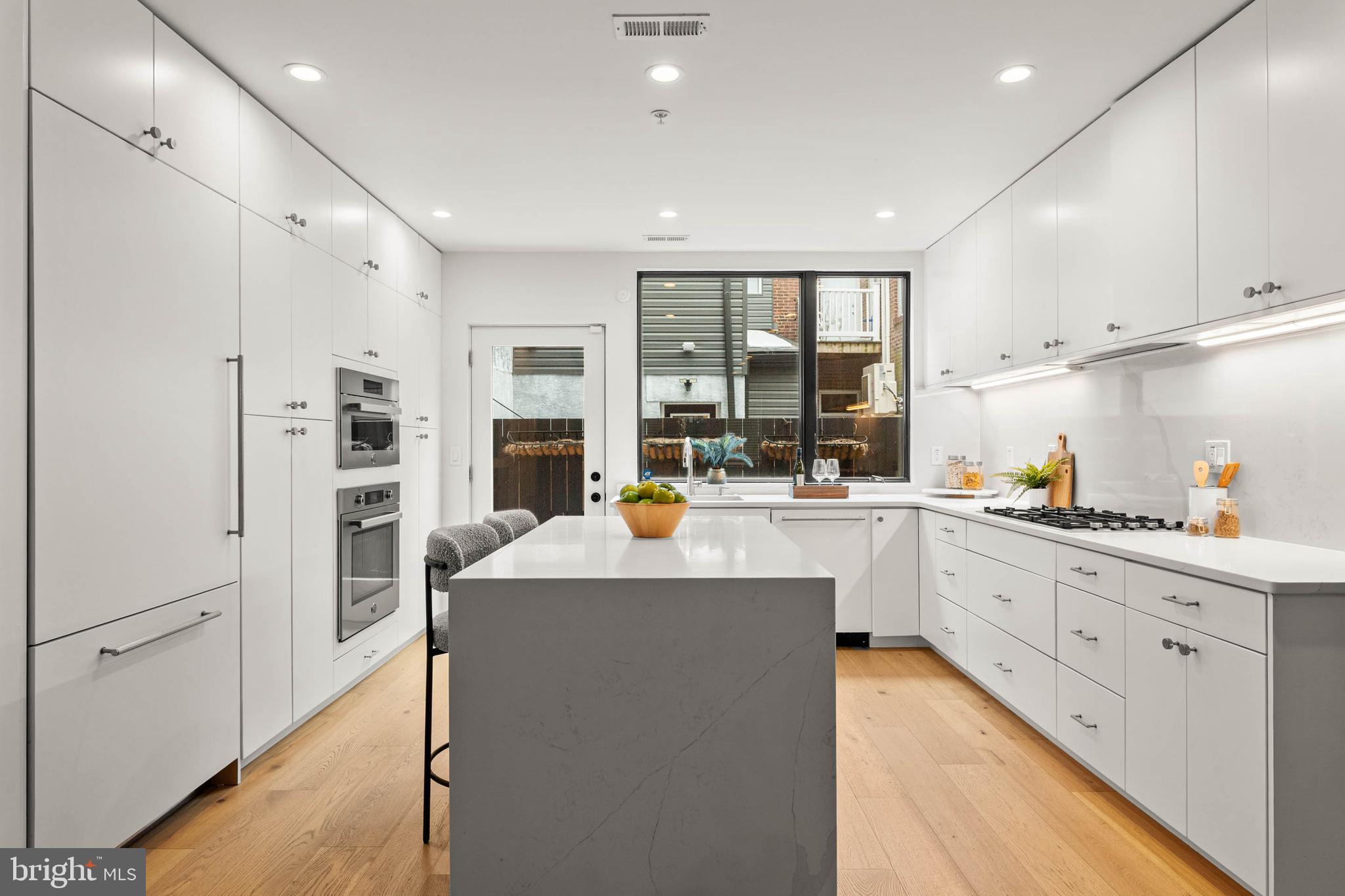 GRADUATE HOSPITAL - Residential