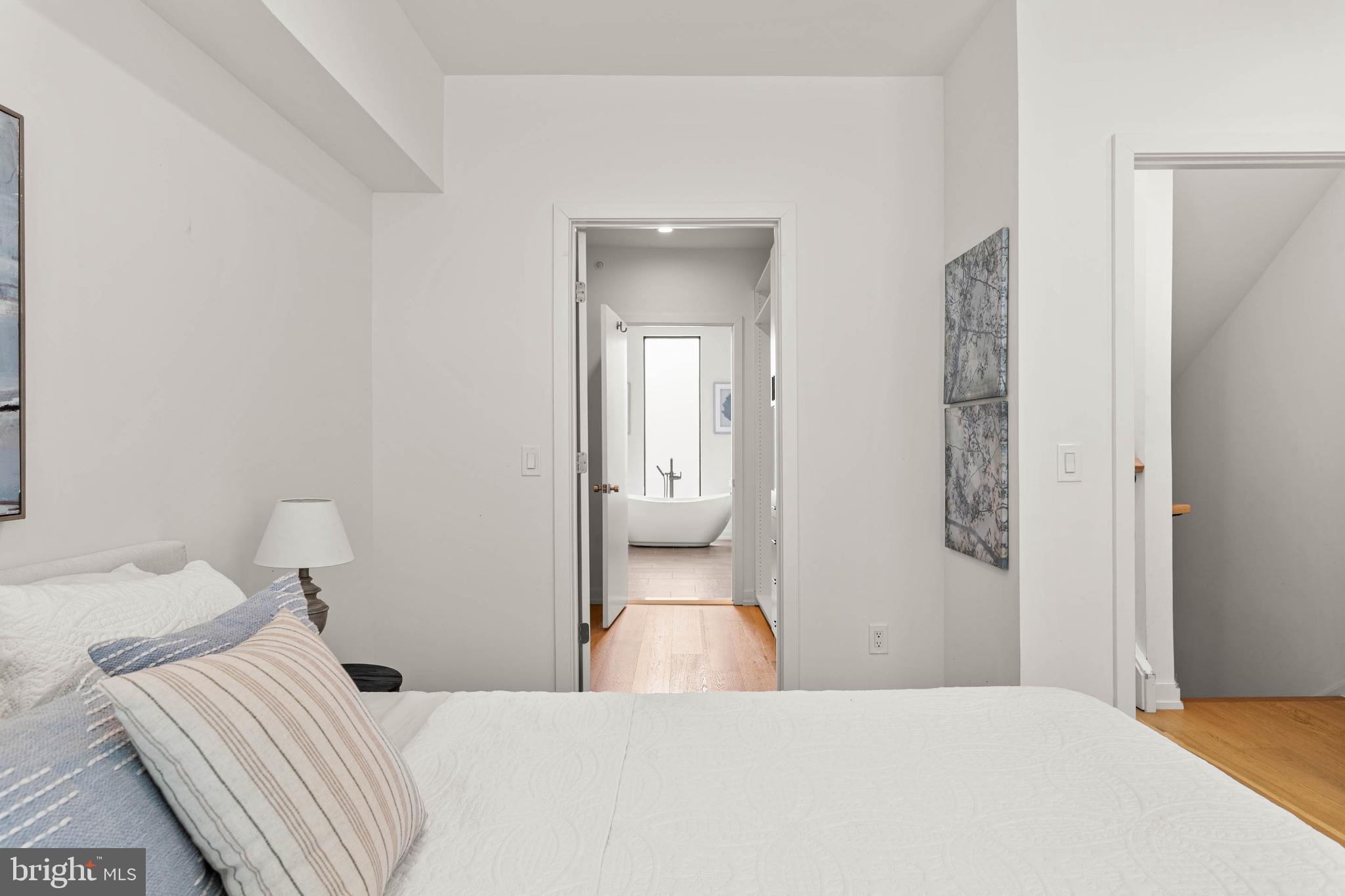 GRADUATE HOSPITAL - Residential