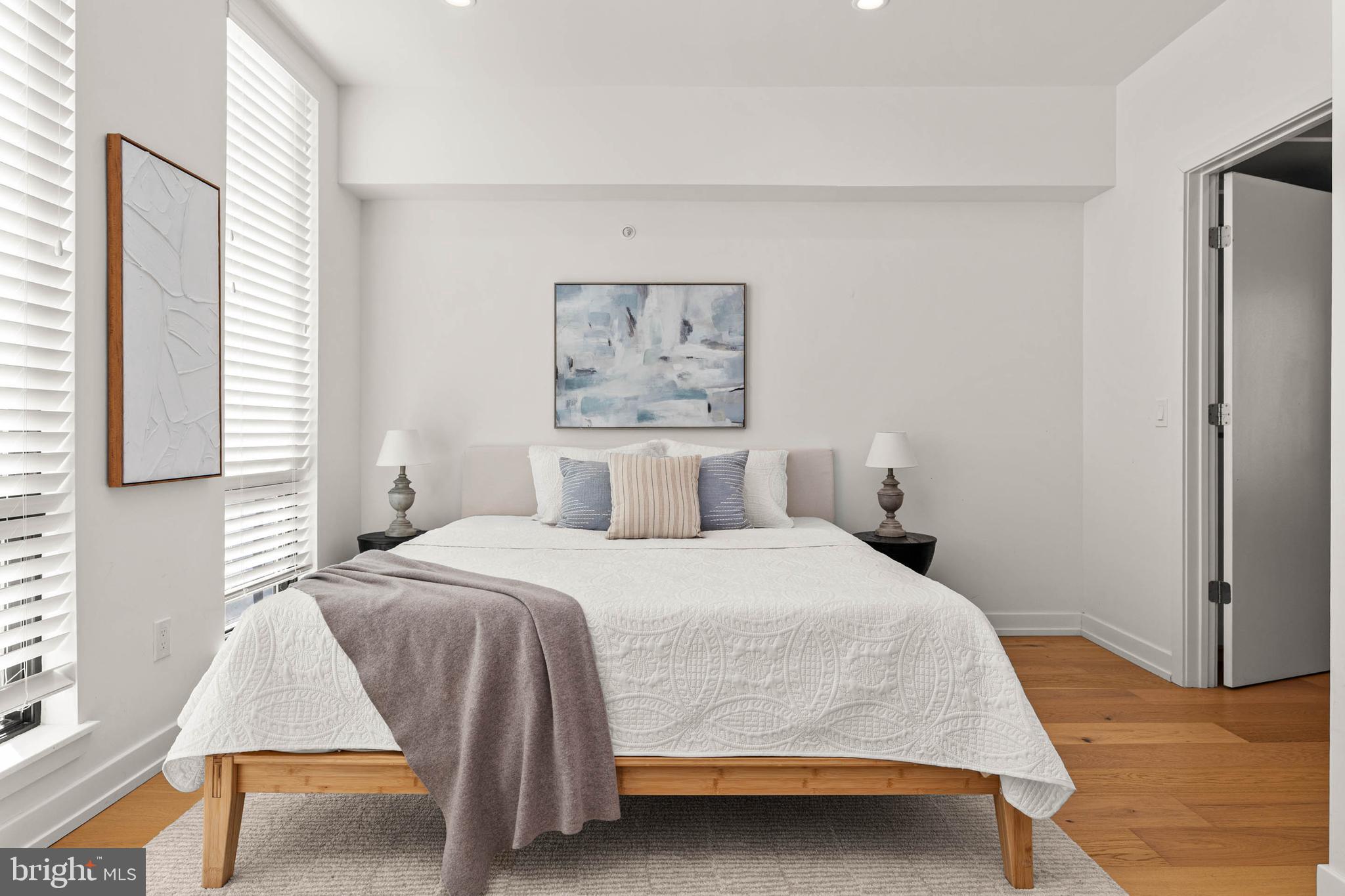 GRADUATE HOSPITAL - Residential