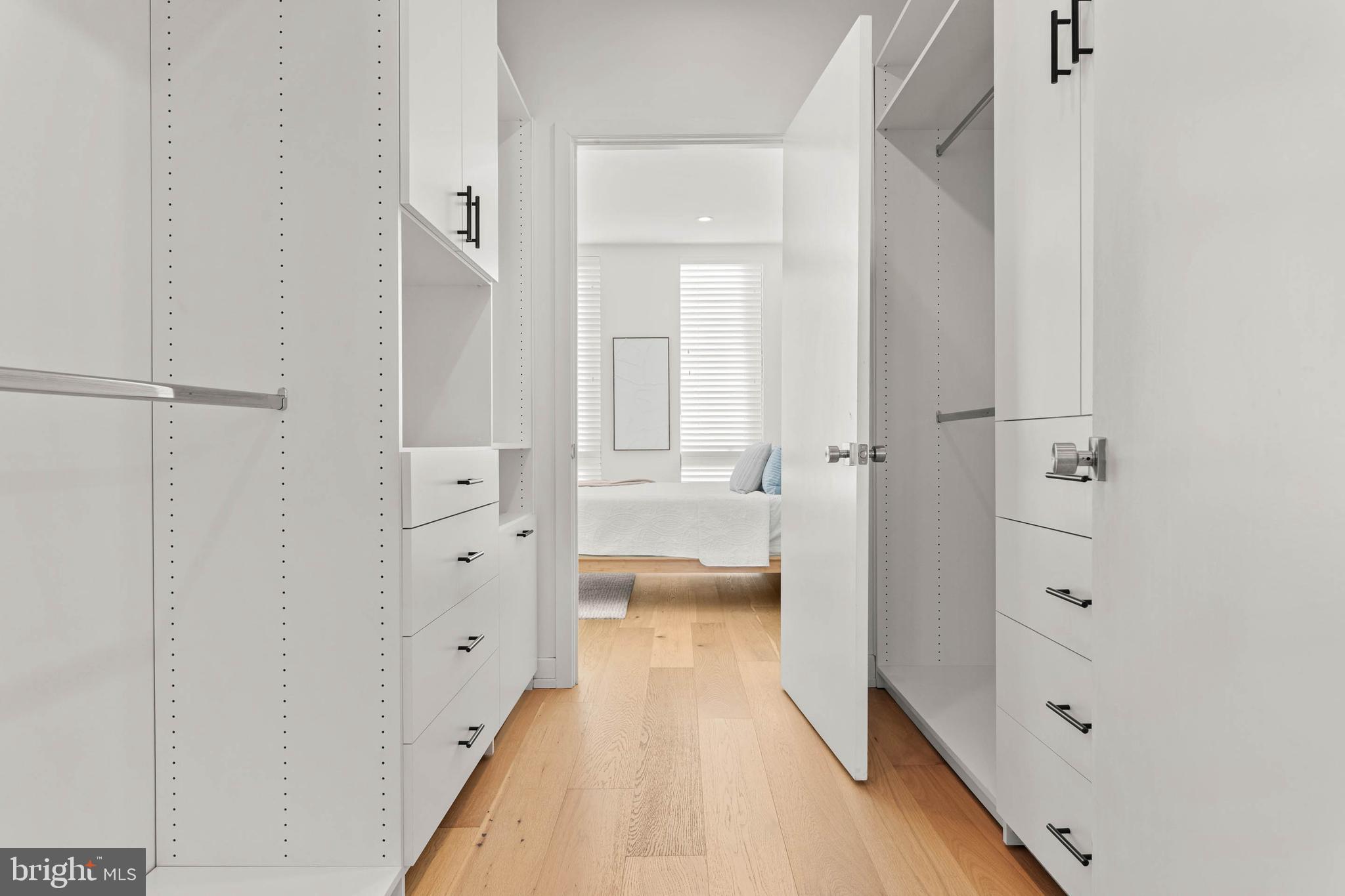 GRADUATE HOSPITAL - Residential