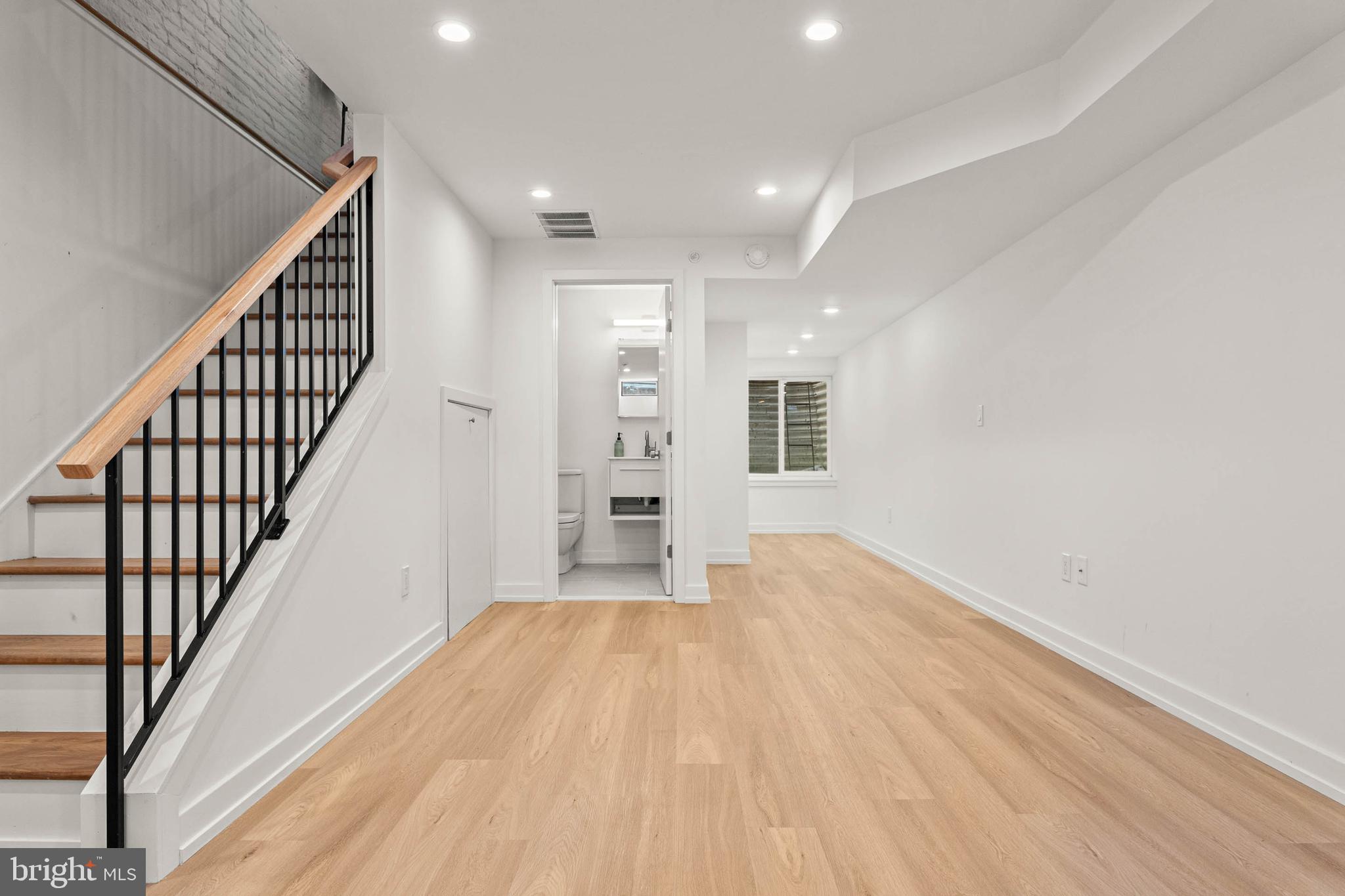 GRADUATE HOSPITAL - Residential