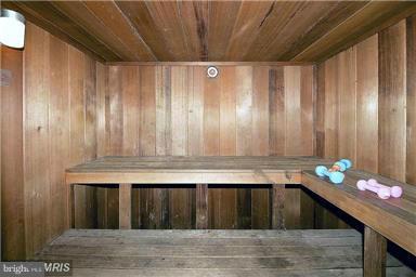 WOODBURY HEIGHTS - Residential Lease