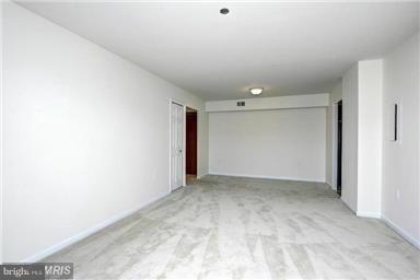 WOODBURY HEIGHTS - Residential Lease