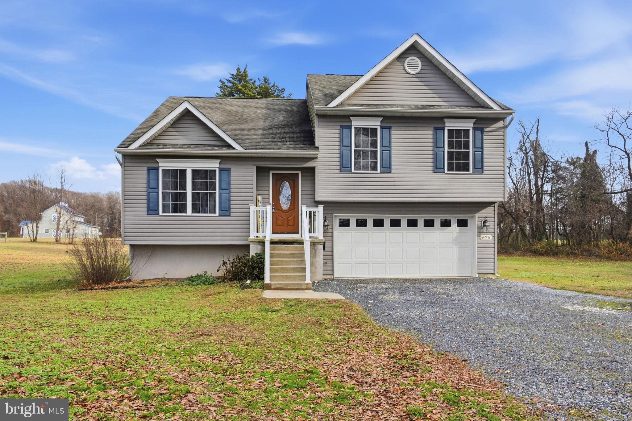 676 DEEP LANDING ROAD