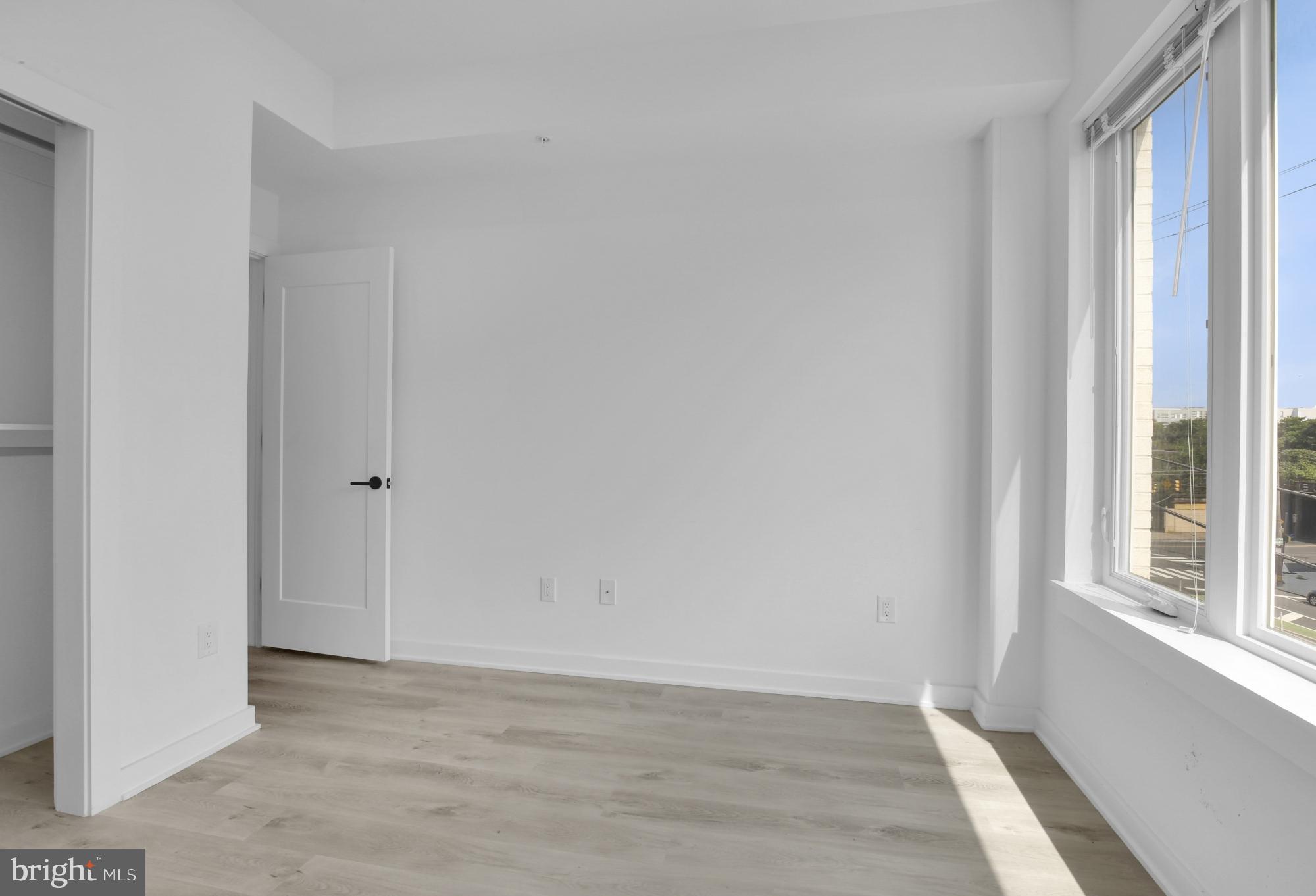 EAST KENSINGTON - Residential Lease