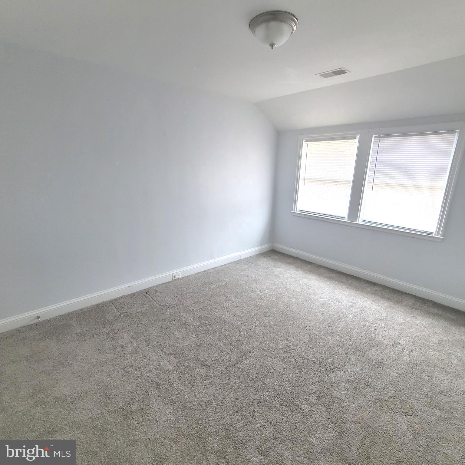 NORTHWOOD - Residential