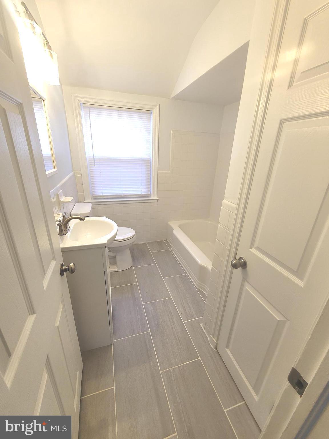 NORTHWOOD - Residential