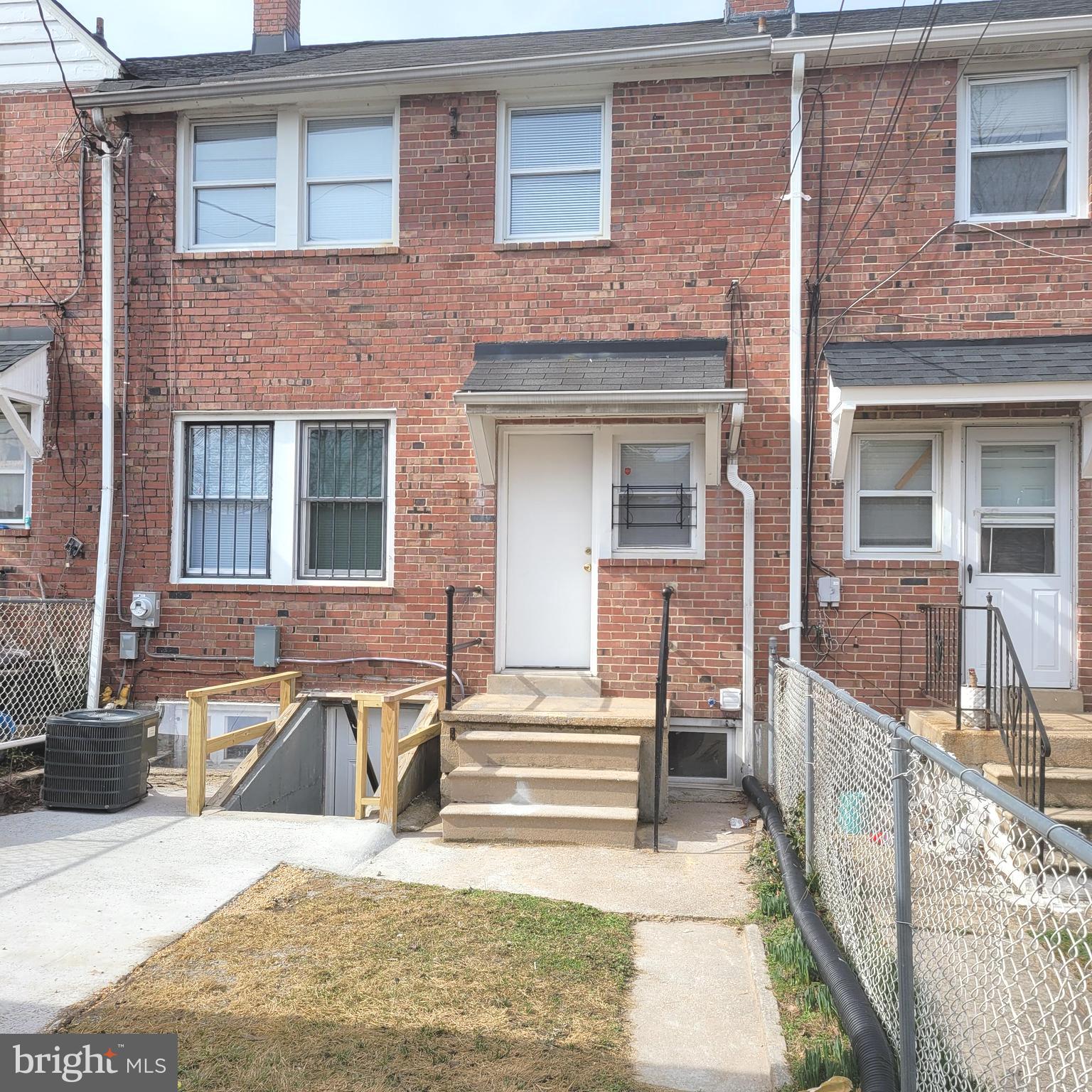NORTHWOOD - Residential