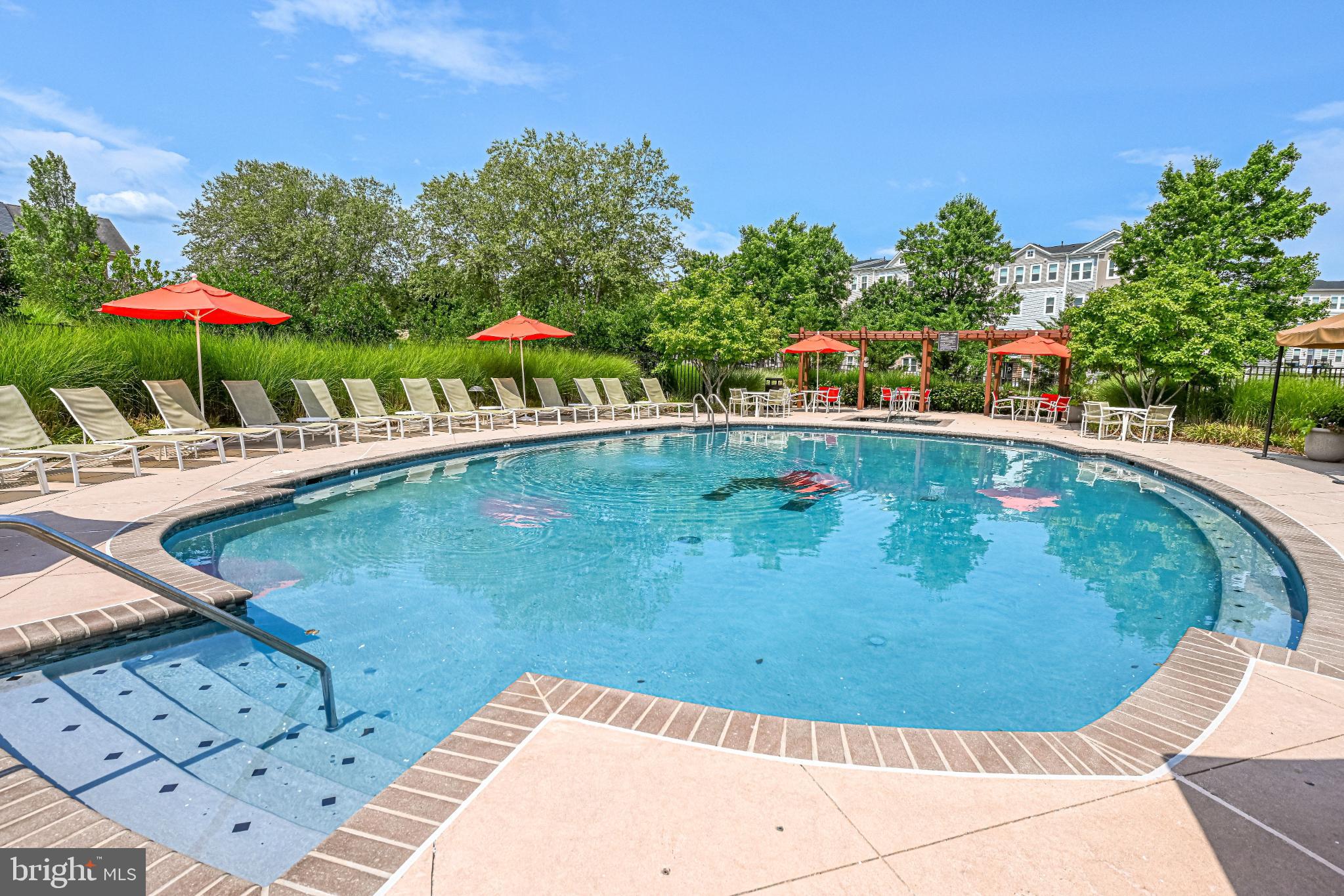 STONE RIDGE LANDBAY 5R - Residential