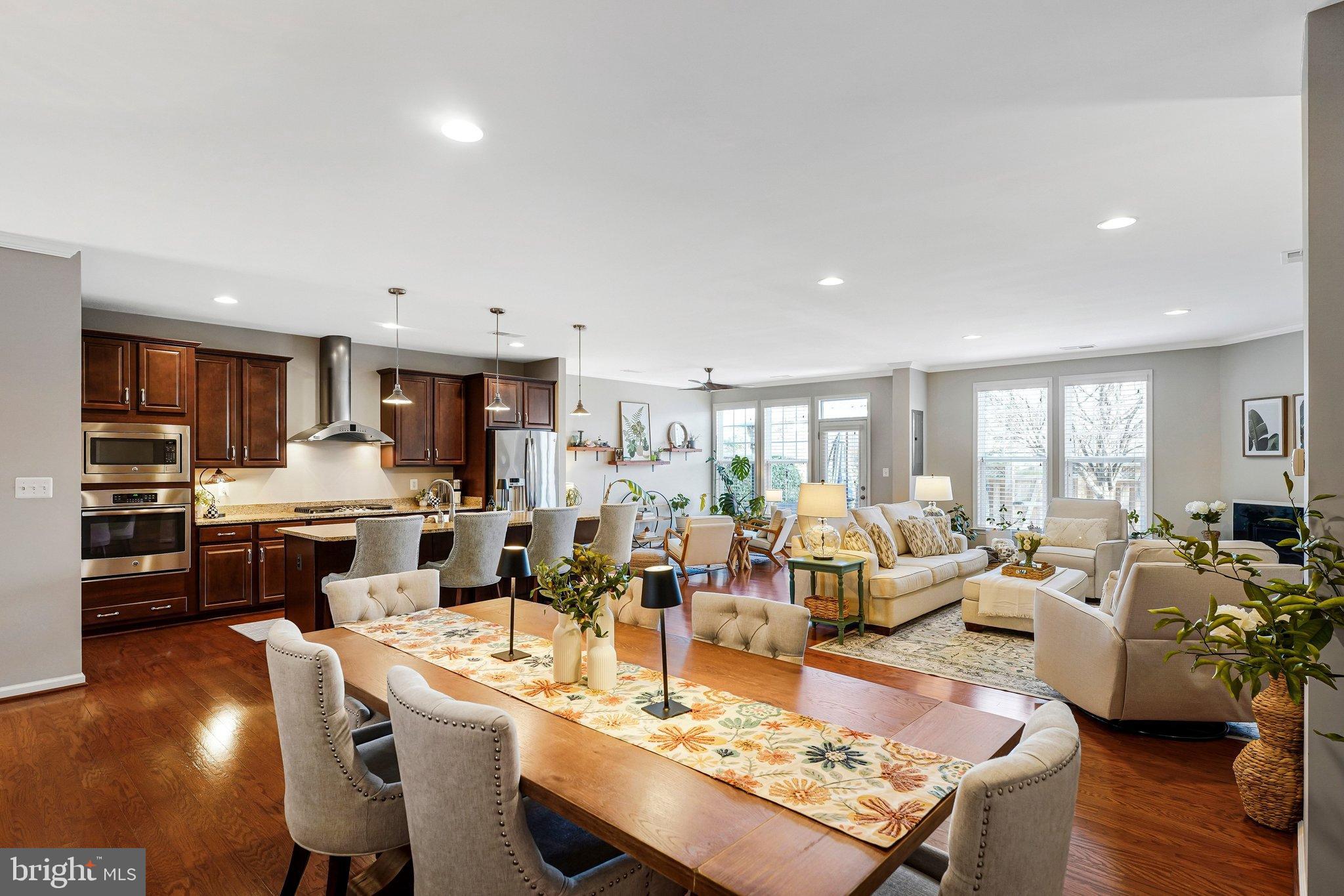 STONE RIDGE LANDBAY 5R - Residential