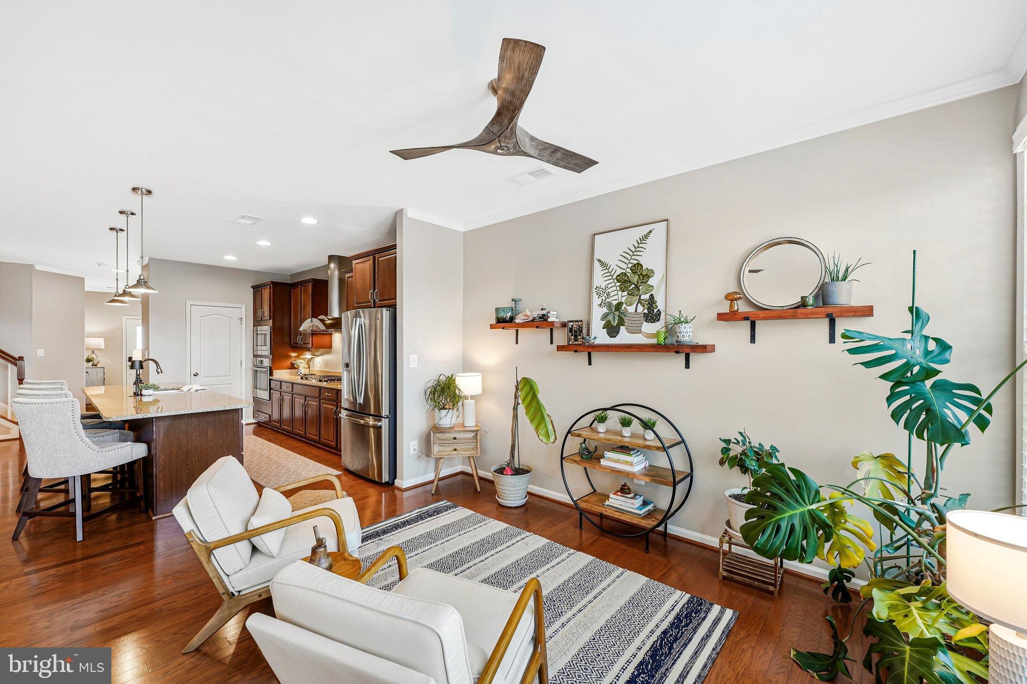 STONE RIDGE LANDBAY 5R - Residential